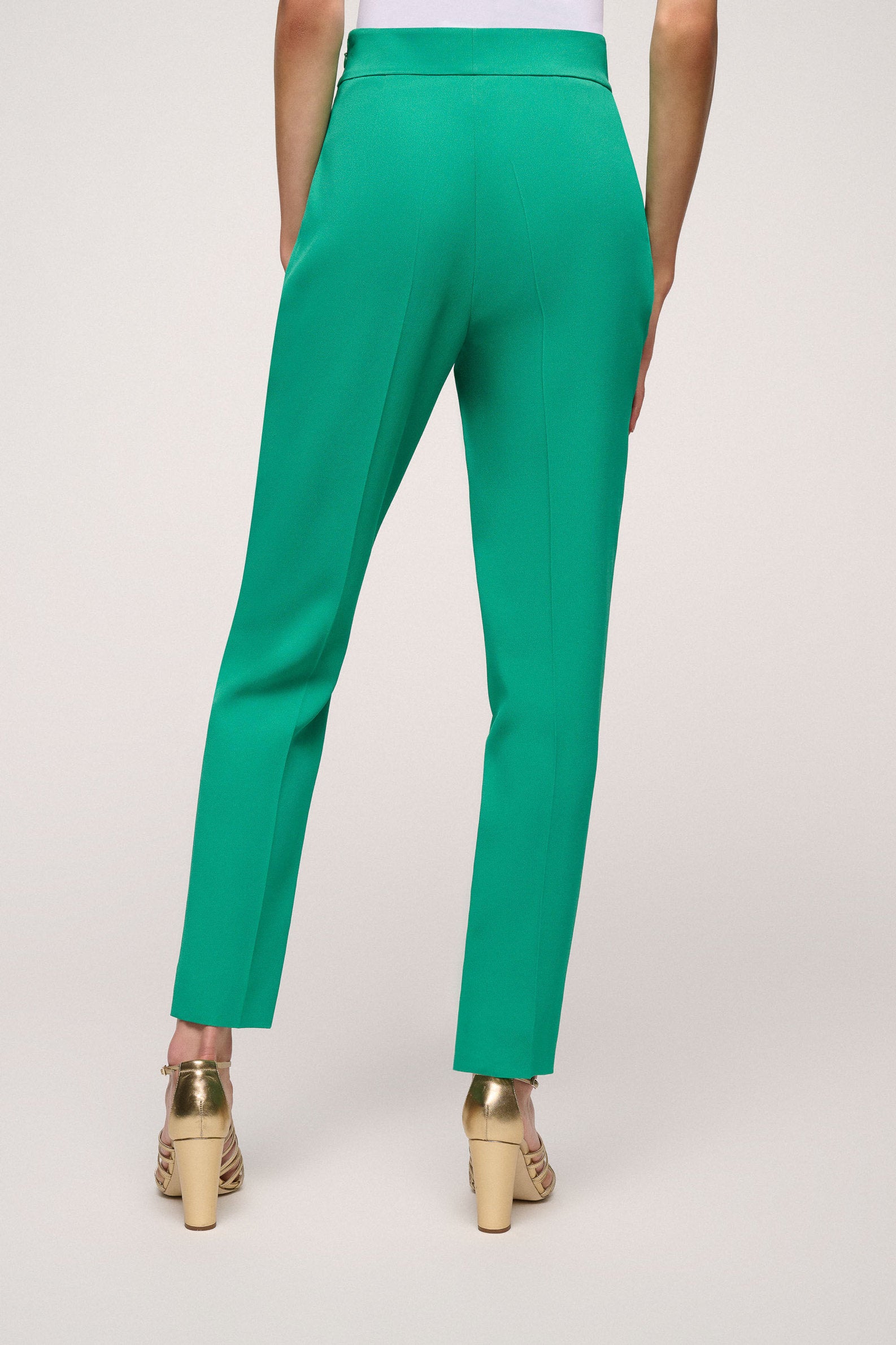High Waisted Tapered Trousers_Agri_0576_02