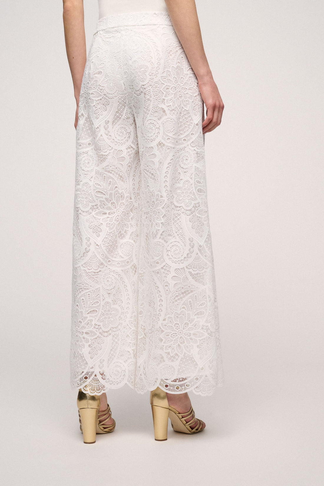 Paisley Embroidery Lace Trousers_Altea_0202 0202_02