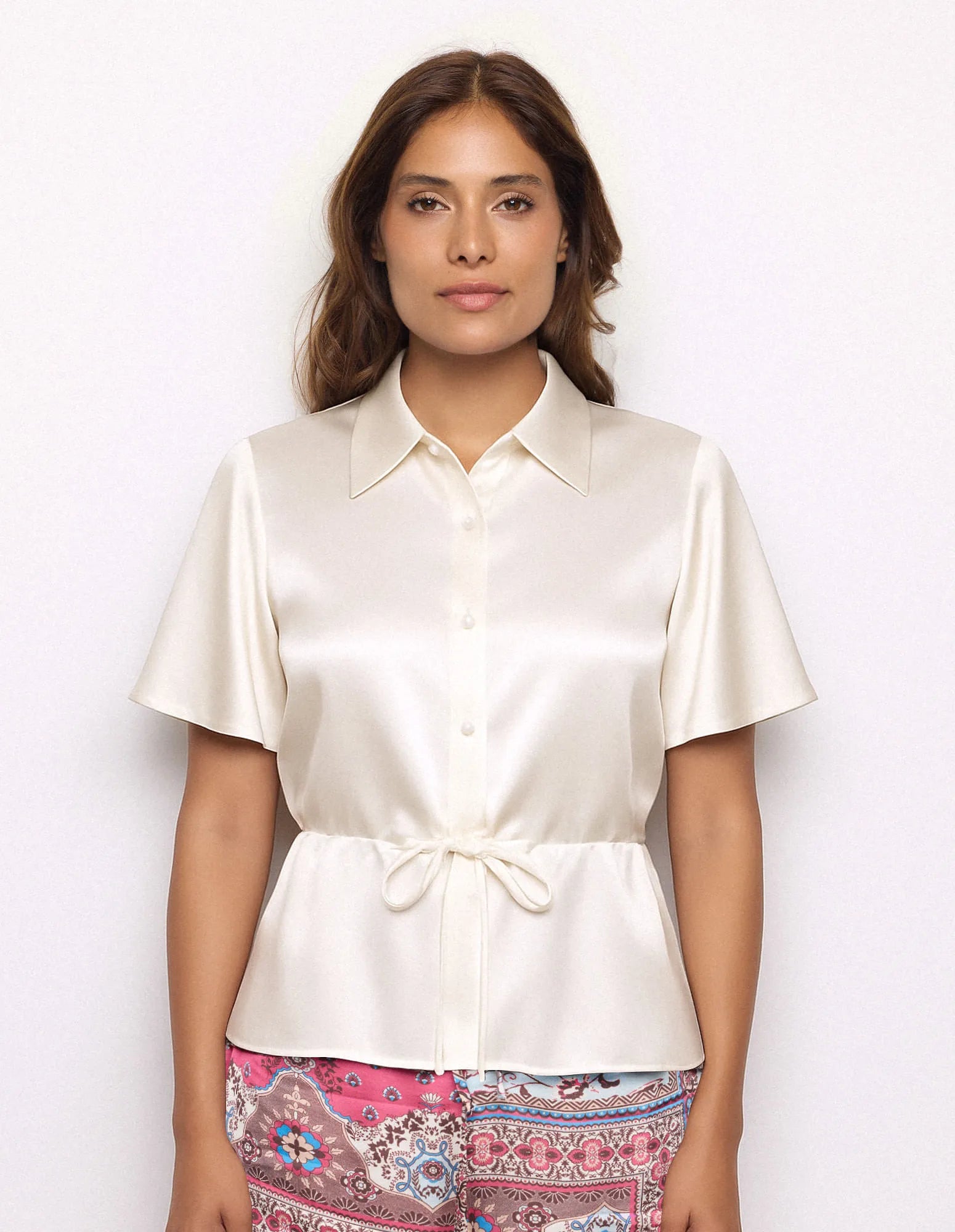 Yamamay_White_Short-Sleeve Shirt with Waist Drawstring Ð Neverending Summer_AMAD183004_014_02