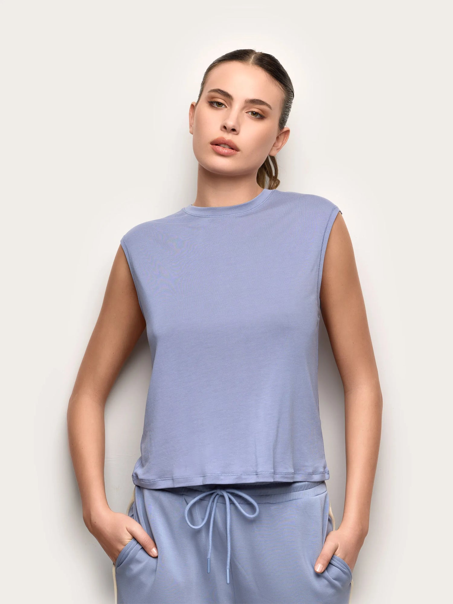 Yamamay_Avio Blue_T-Shirt - Easy Living_AMAD191006_019_01