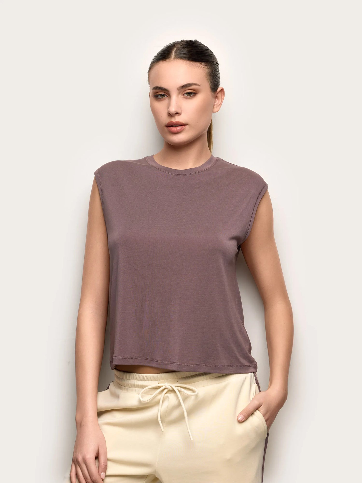 Yamamay_Mud Beige_T-Shirt - Easy Living_AMAD191006_795_01
