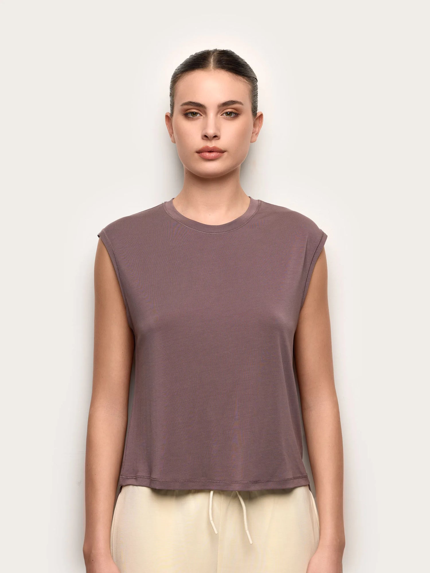 Yamamay_Mud Beige_T-Shirt - Easy Living_AMAD191006_795_02