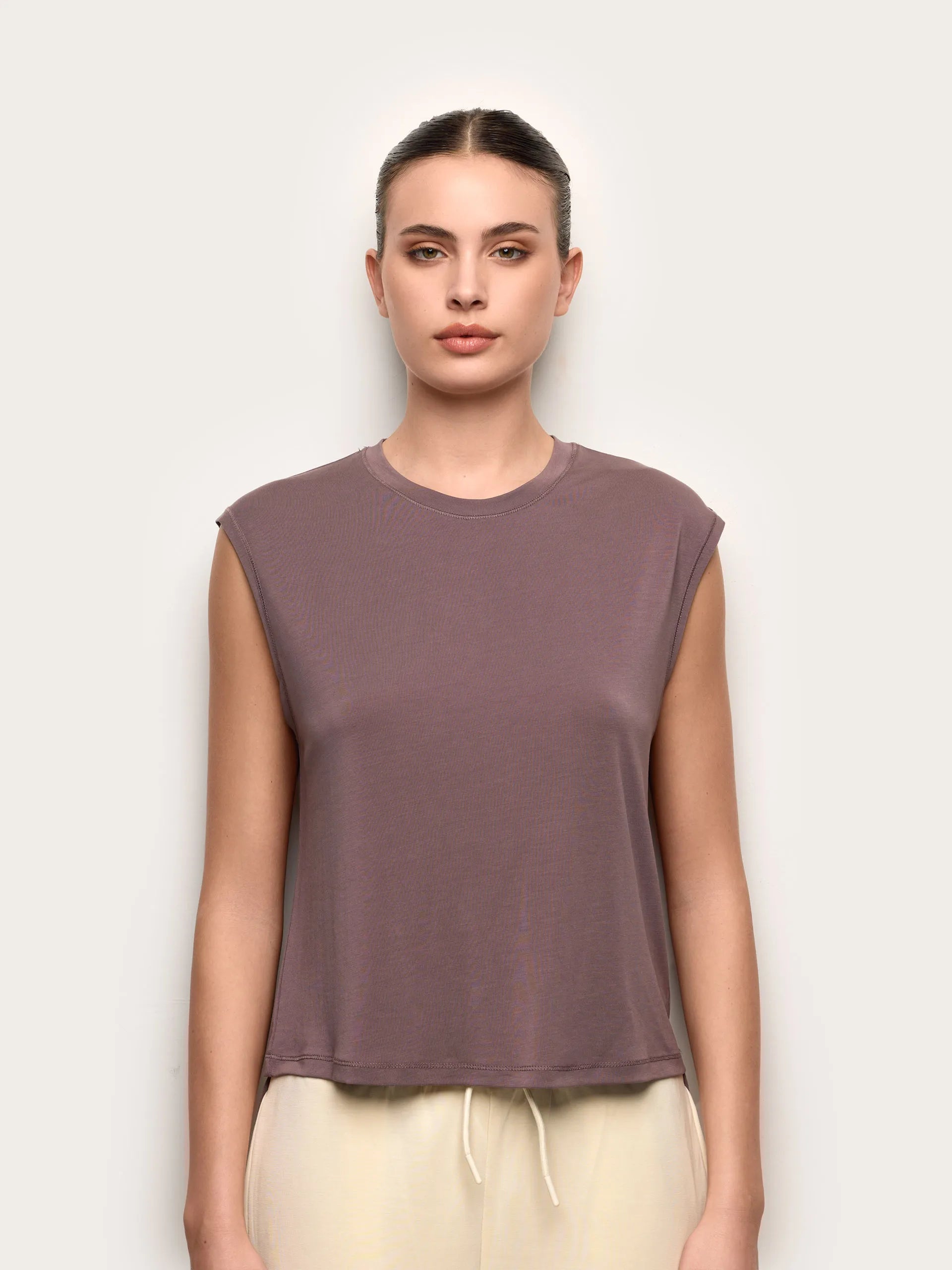 Yamamay_Mud Beige_T-Shirt - Easy Living_AMAD191006_795_02