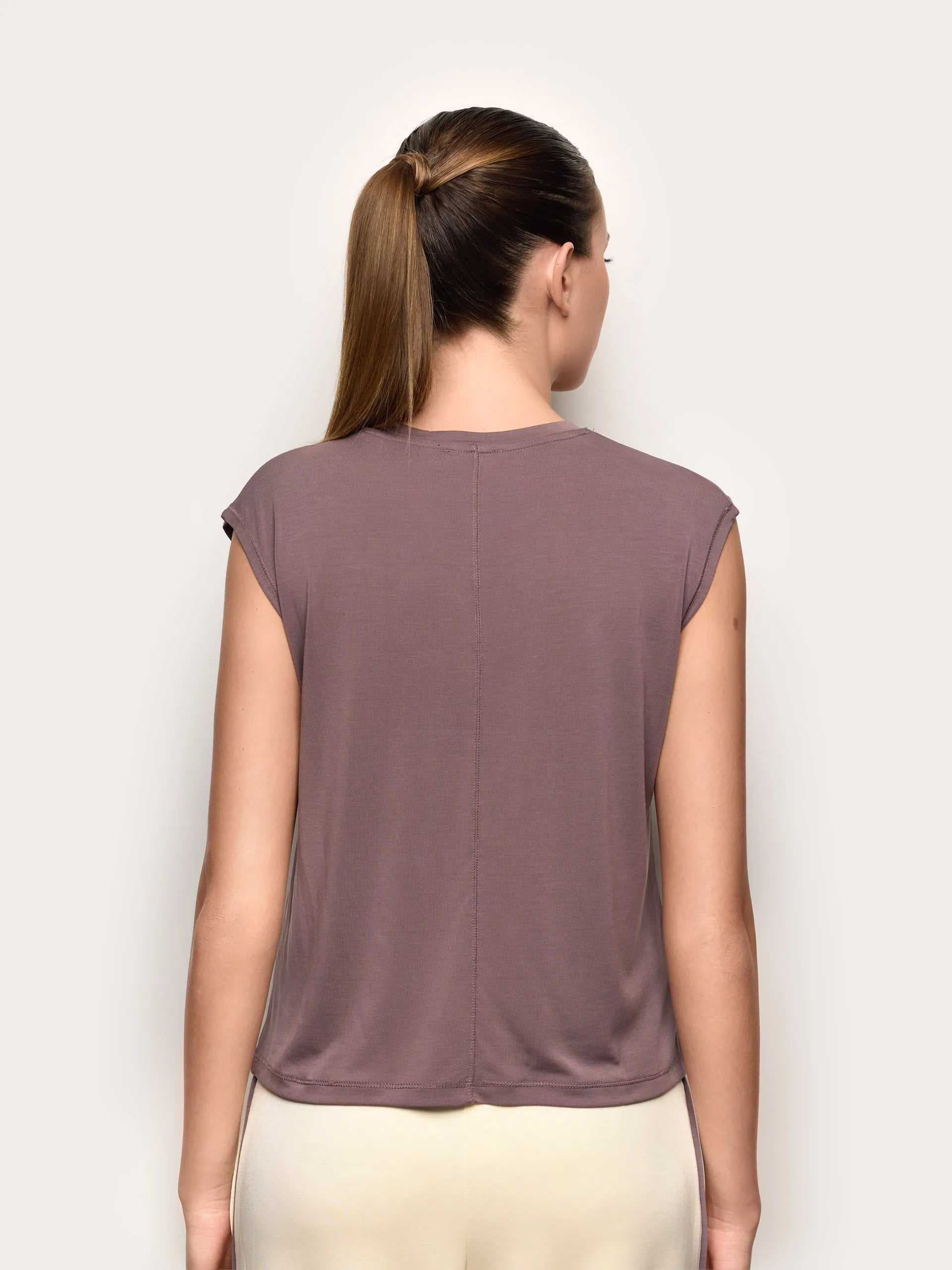 Yamamay_Mud Beige_T-Shirt - Easy Living_AMAD191006_795_04