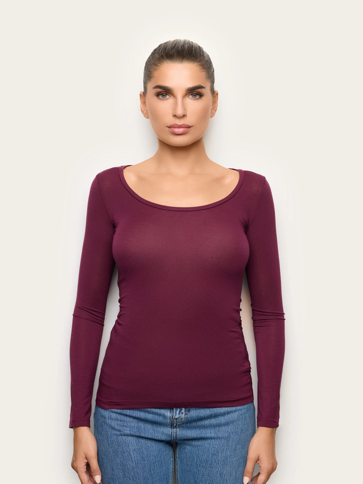 Yamamay BLACK Women Long-Sleeve Decolte-Neck T-Shirt - Basic Cashmere SKU: AMAD193004_837 Image 02