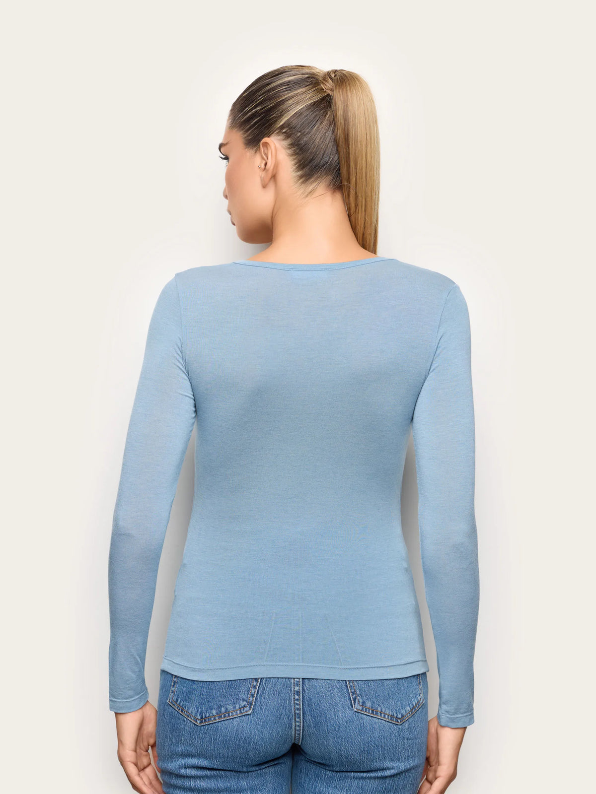 Yamamay CREAM Women Long-Sleeve V-Neck T-Shirt - Basic Modal &amp; Wool SKU: AMAD193005_242 Image 04