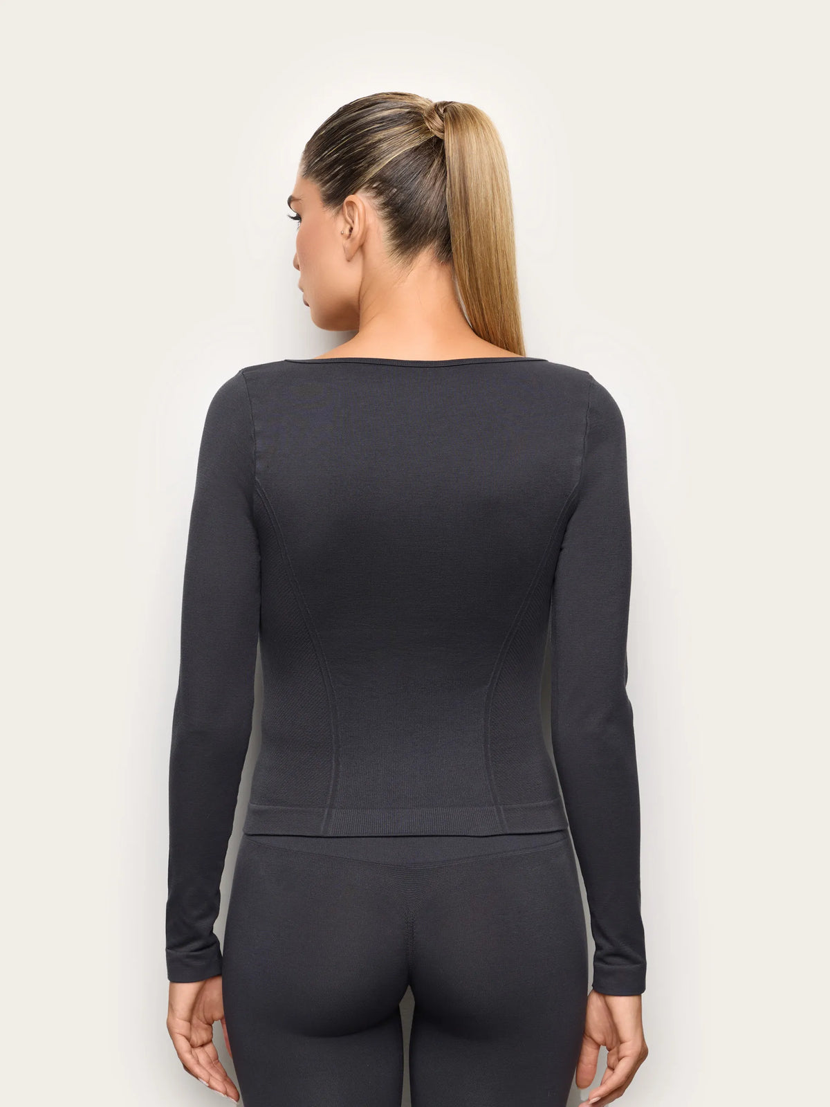 Yamamay MAUVE Women Long-Sleeve T-Shirt - Ystudio SKU: AMAD193025_136 Image 04