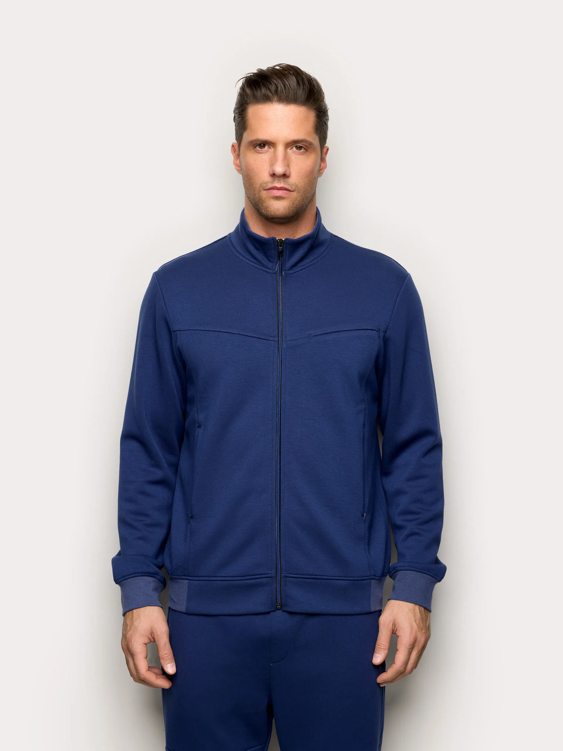 Yamamay_Blue_Sweatshirt - Easy Living_AMAU191007_017_02