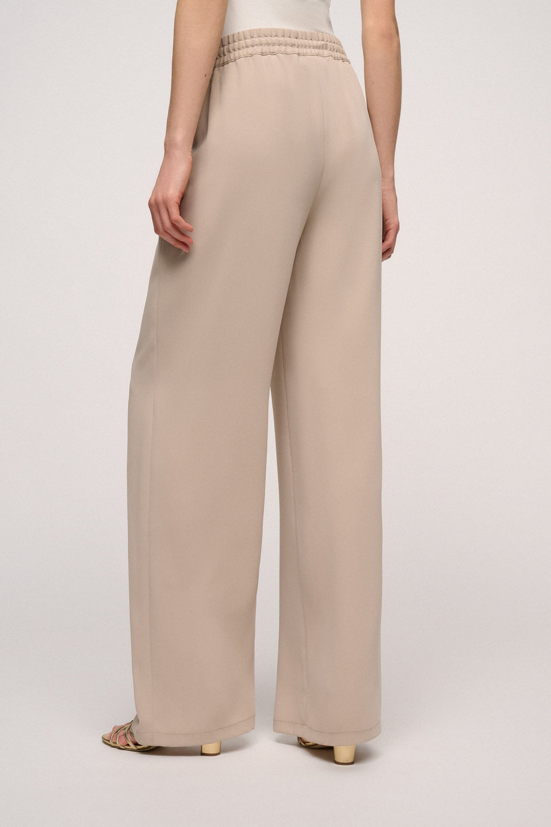 Wide Leg Slip On Trousers With Drawstring_Angelica C_1137_02