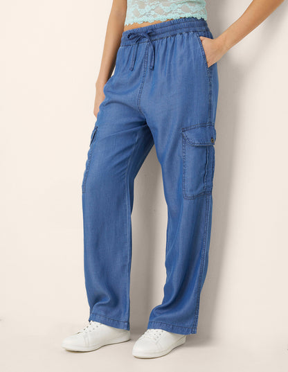 Yamamay_Denim Long Cargo Trousers_APMD181004_038_05
