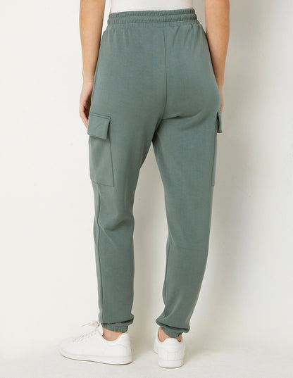 Yamamay_Easy Living Long Sweatpants with Cargo Pockets_APMD181007_120_04