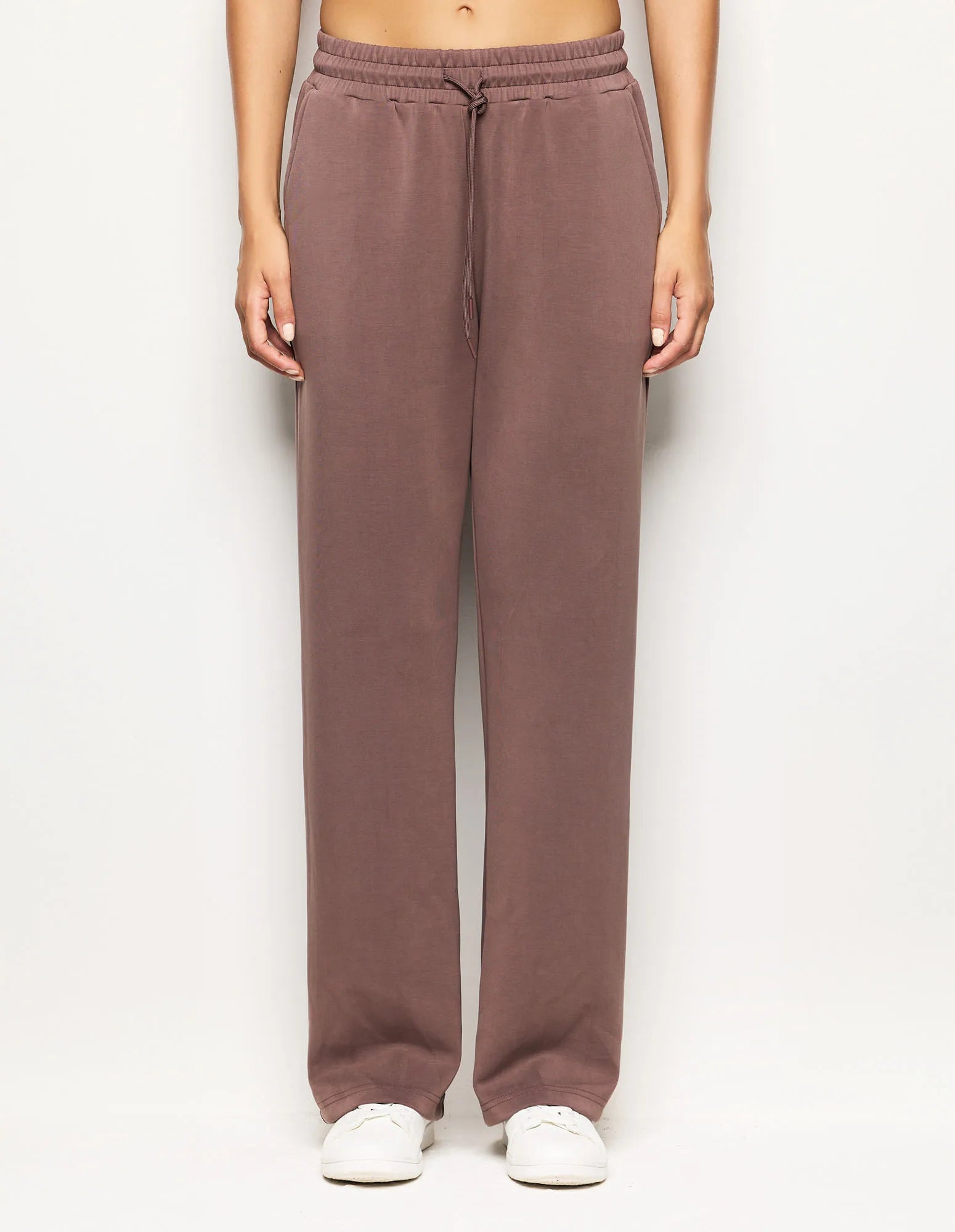 Yamamay_Cocoa_Wide-Leg Trousers with Tencelª Modal Ð Easy Living_APMD183005_770_02