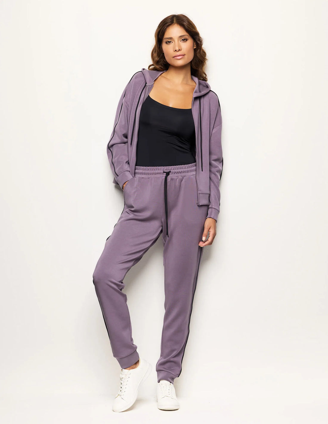Yamamay_Dark Mauve_Long Trousers with Tencelª Modal Ð Easy Living_APMD183006_063_01
