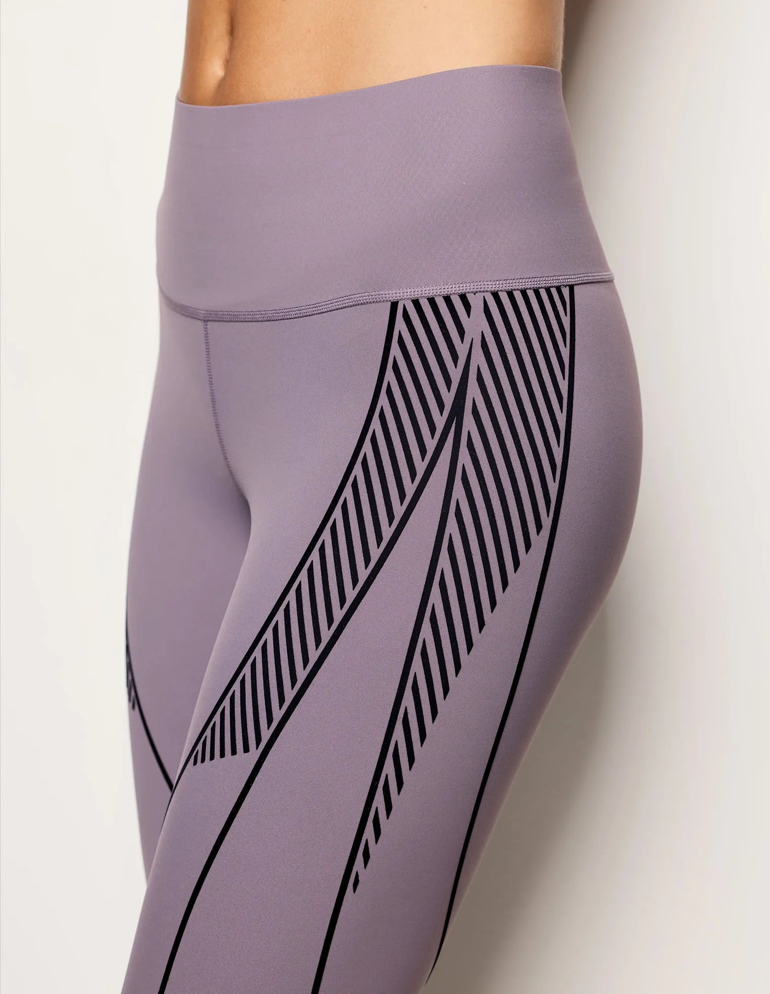 Yamamay_Dark Mauve_Leggings with Lycra¨ Sport Ð Fitness II_APMD183007_063_04