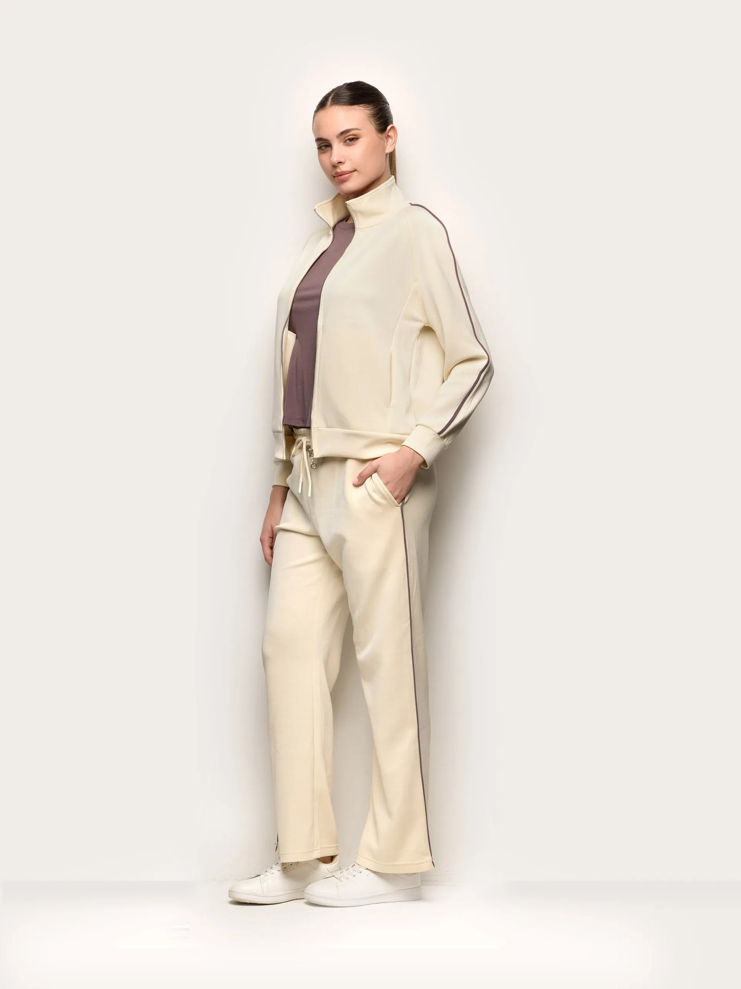 Yamamay_Almond_Full-Long Trousers - Easy Living_APMD191001_244_01