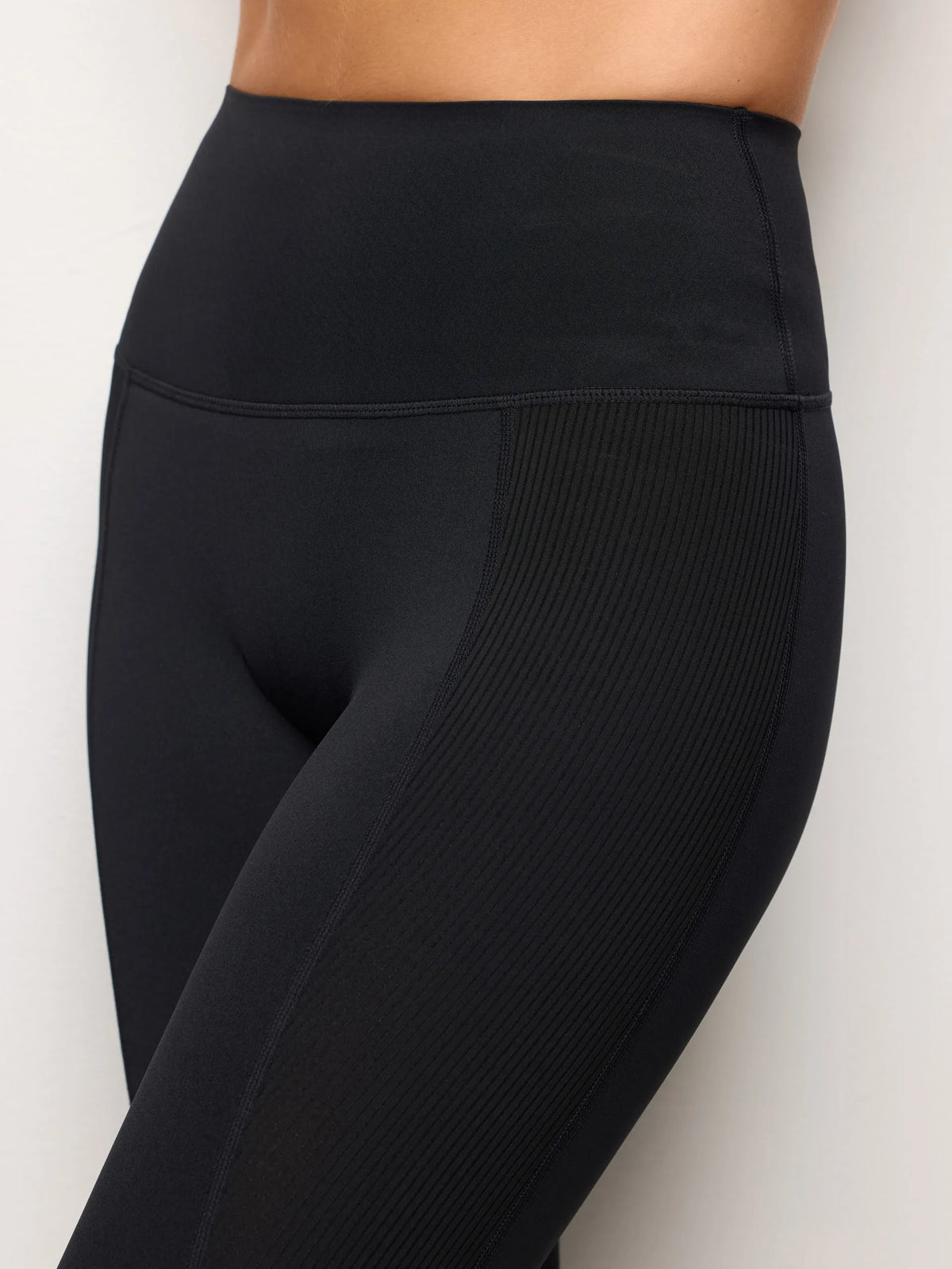 Yamamay BLACK Women Leggings - Fitness SKU: APMD193004_072 Image 03