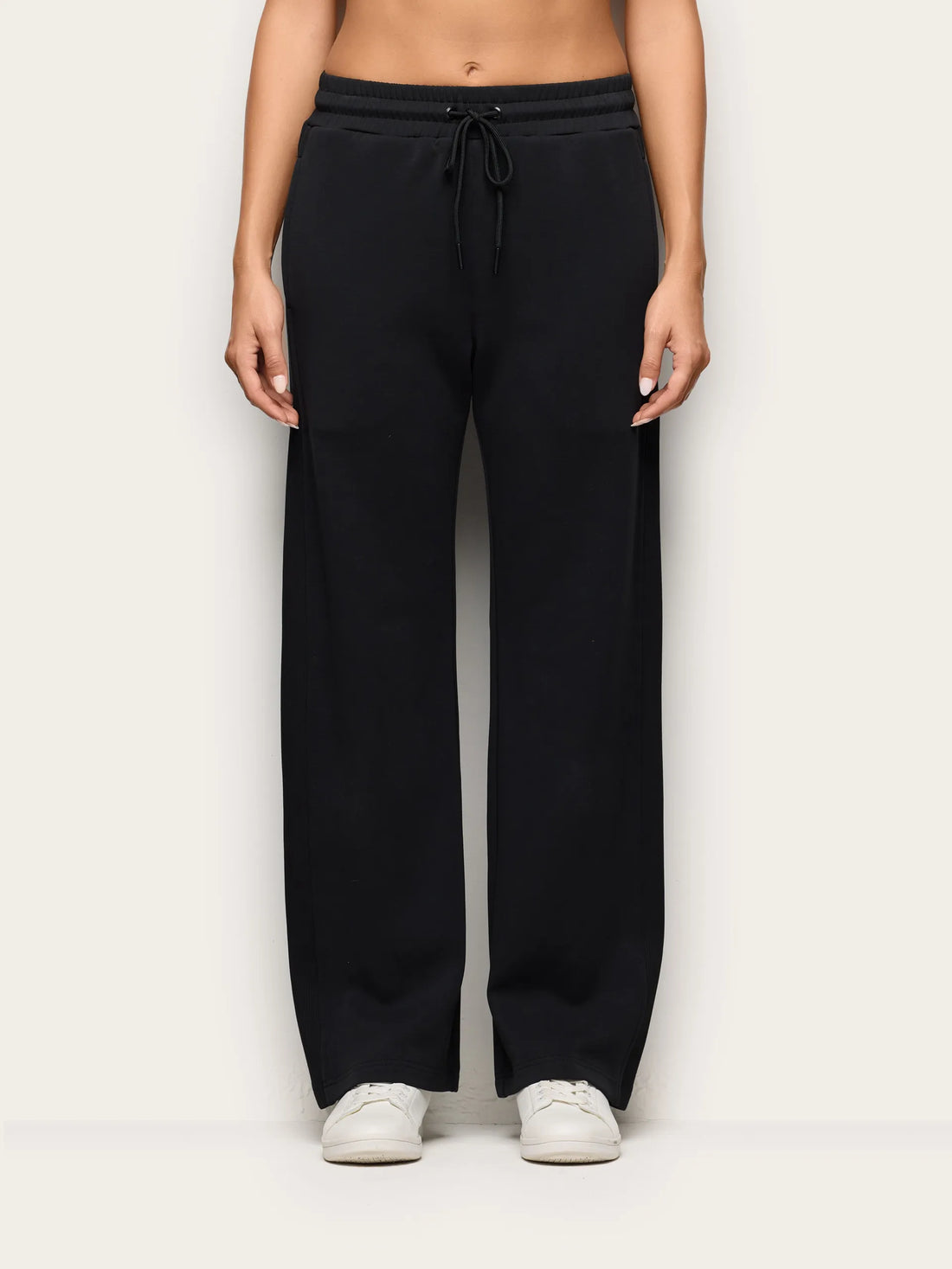 Yamamay BLACK Women Full-Long Trousers - Easy Living SKU: APMD193005_072 Image 02