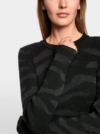 Marc Cain_Black_Knitted in Germany Long Dress_AS 21.15 M05_900_03