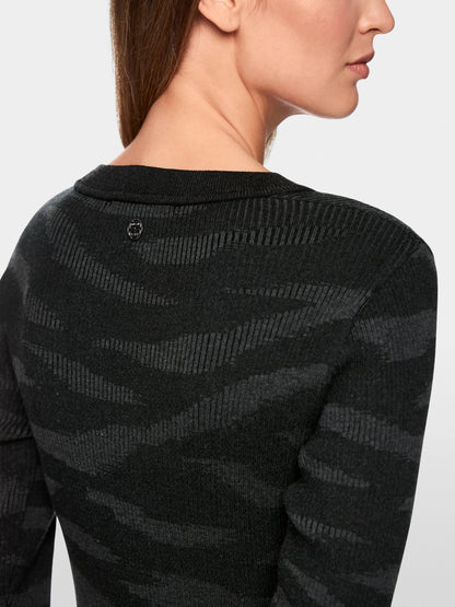 Marc Cain_Black_Knitted in Germany Long Dress_AS 21.15 M05_900_04