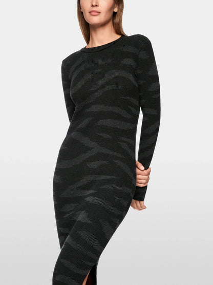 Marc Cain_Black_Knitted in Germany Long Dress_AS 21.15 M05_900_07