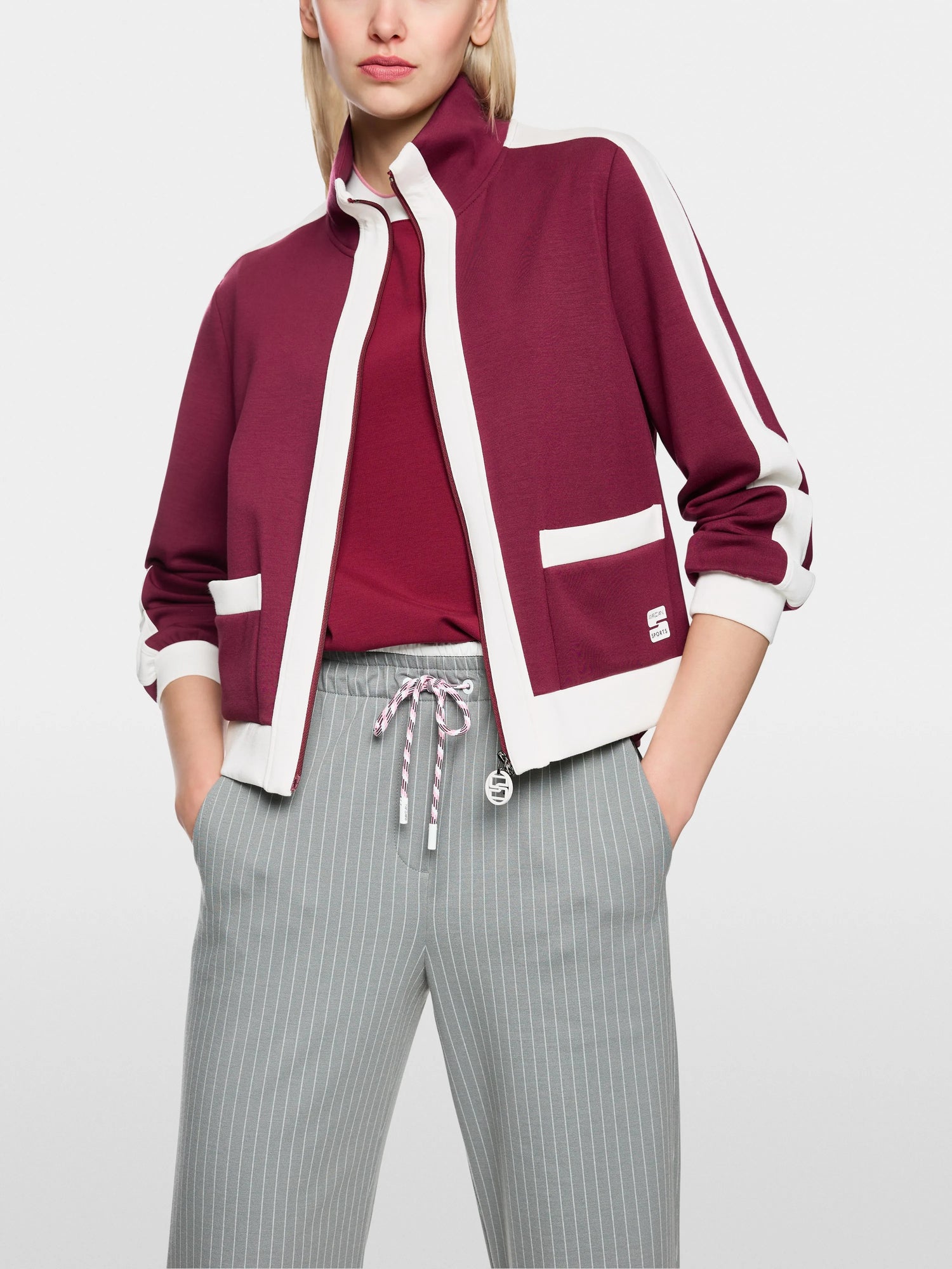 Marccain Rhododendron Women Loose Jersey Jacket SKU: AS 31.06 J06_293 Image 06