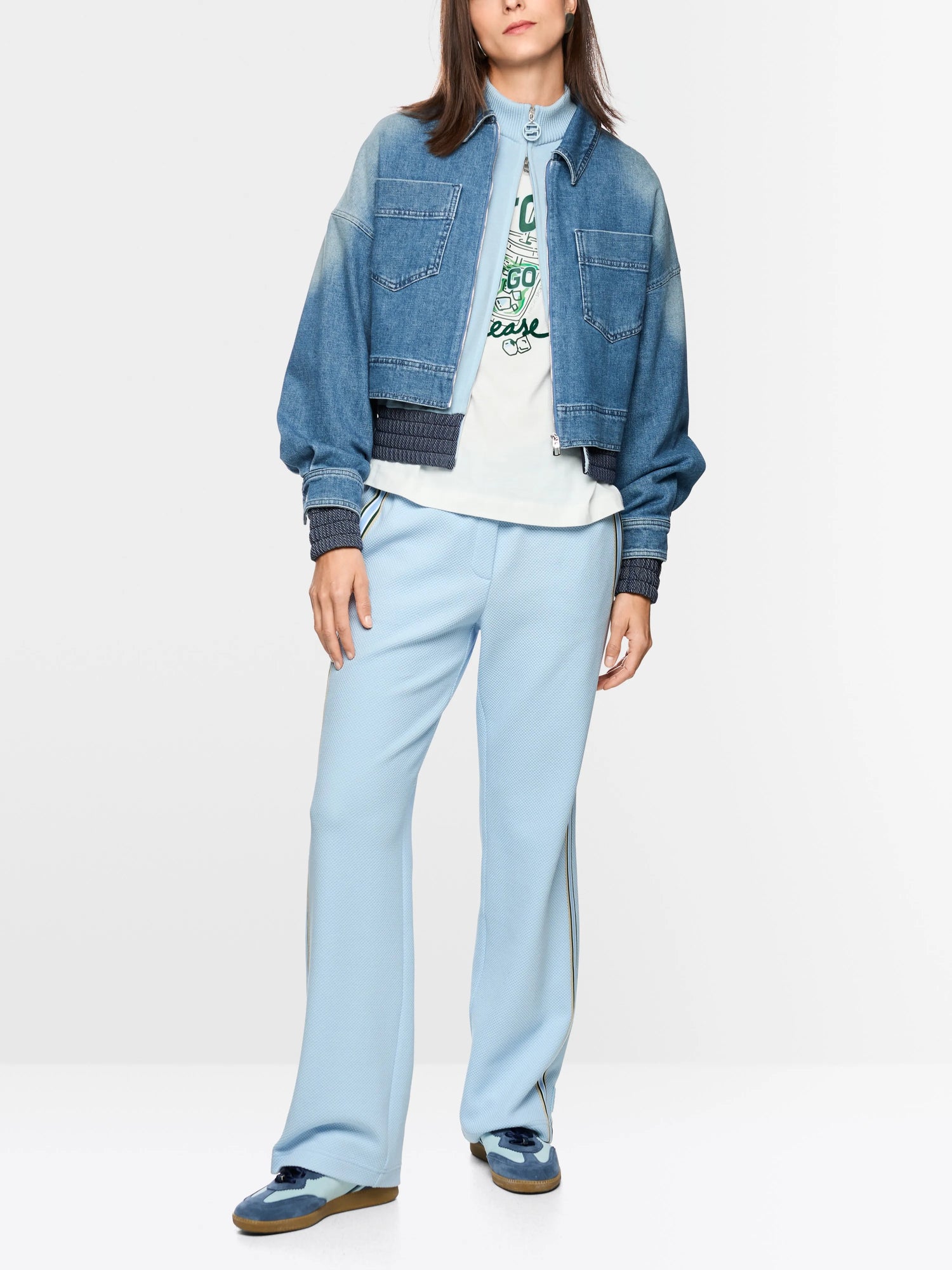 Marccain Blue Denim Women Short Denim Jacket with Zip SKU: AS 31.10 D06_353 Image 01