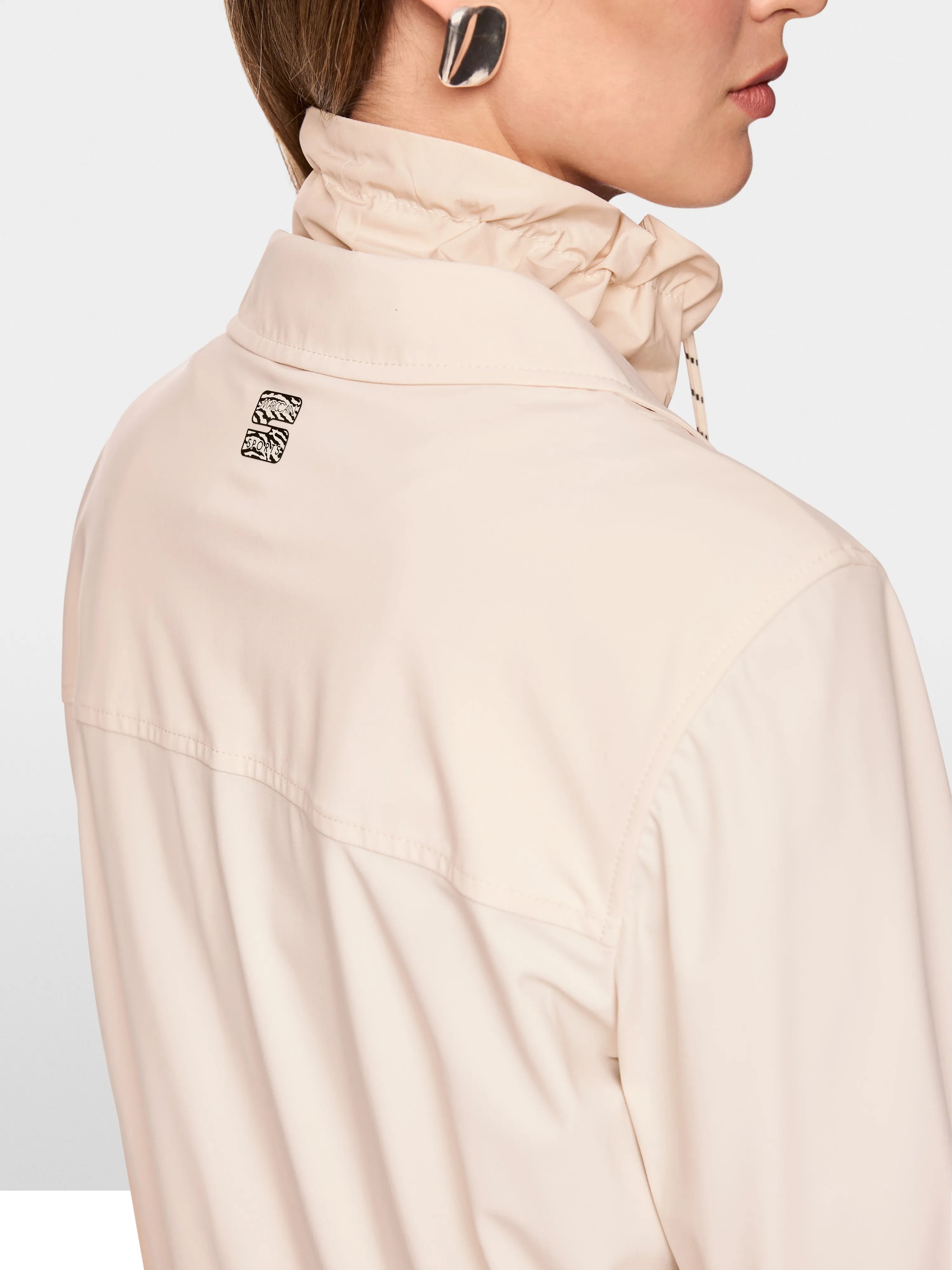 Marc Cain_Magnolia_ÔRethink TogetherÕ Lightweight Jacket_AS 34.01 J40_153_04