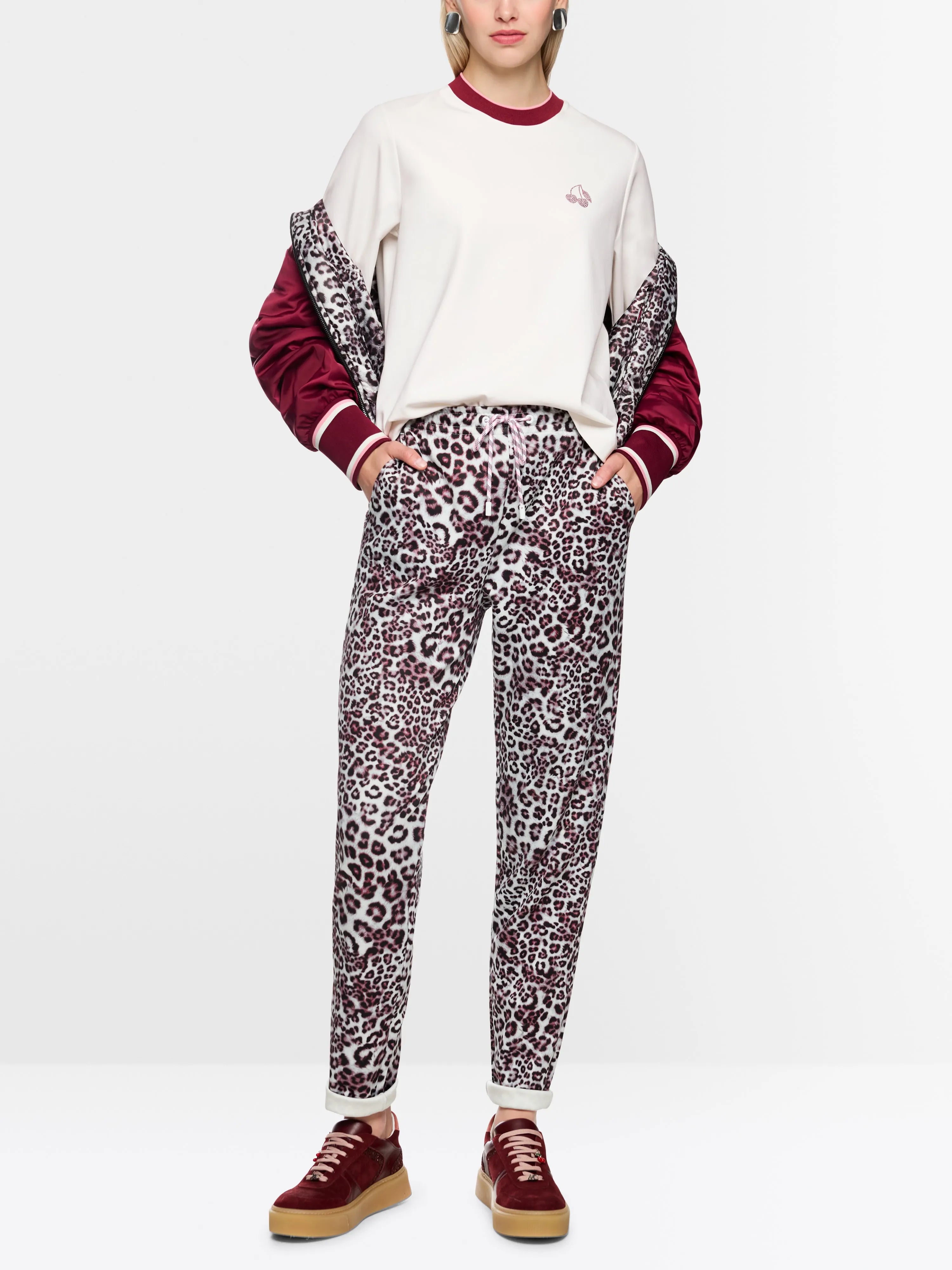 Marccain Off-White Women Classic T-Shirt SKU: AS 48.03 J54_110 Image 01