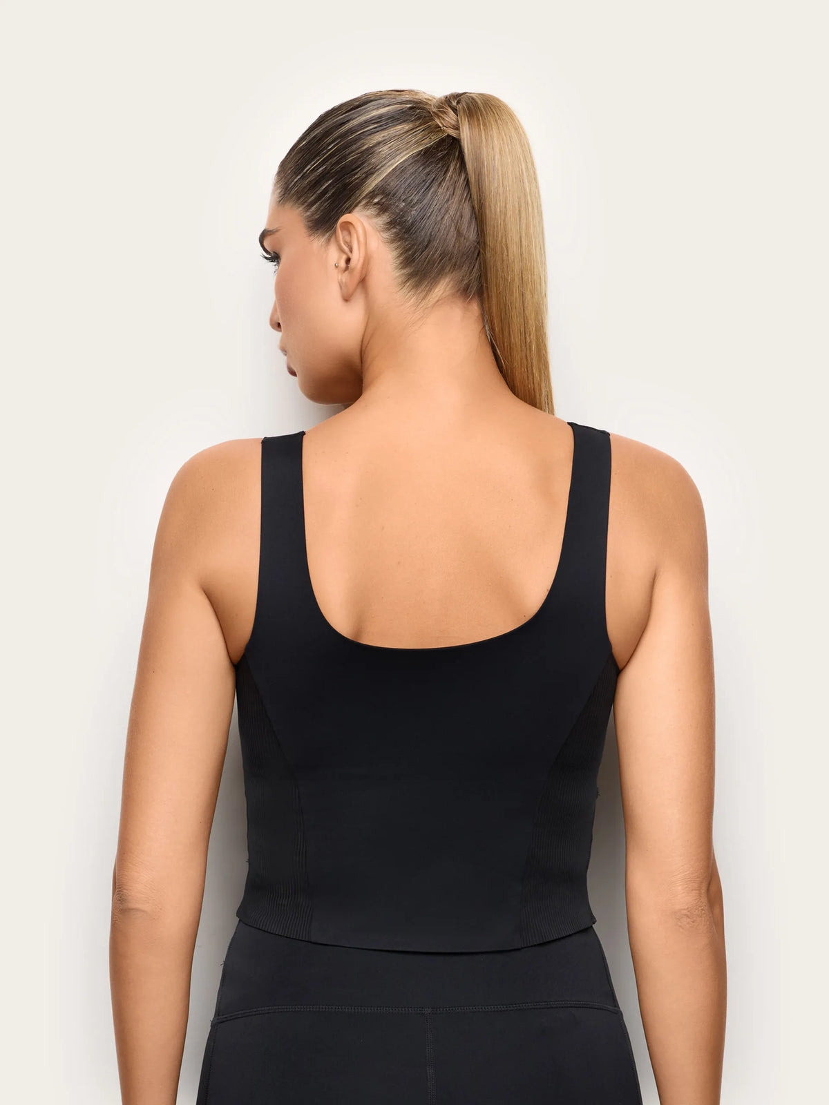 Yamamay BLACK Women Vest - Fitness SKU: ATOD193005_072 Image 04