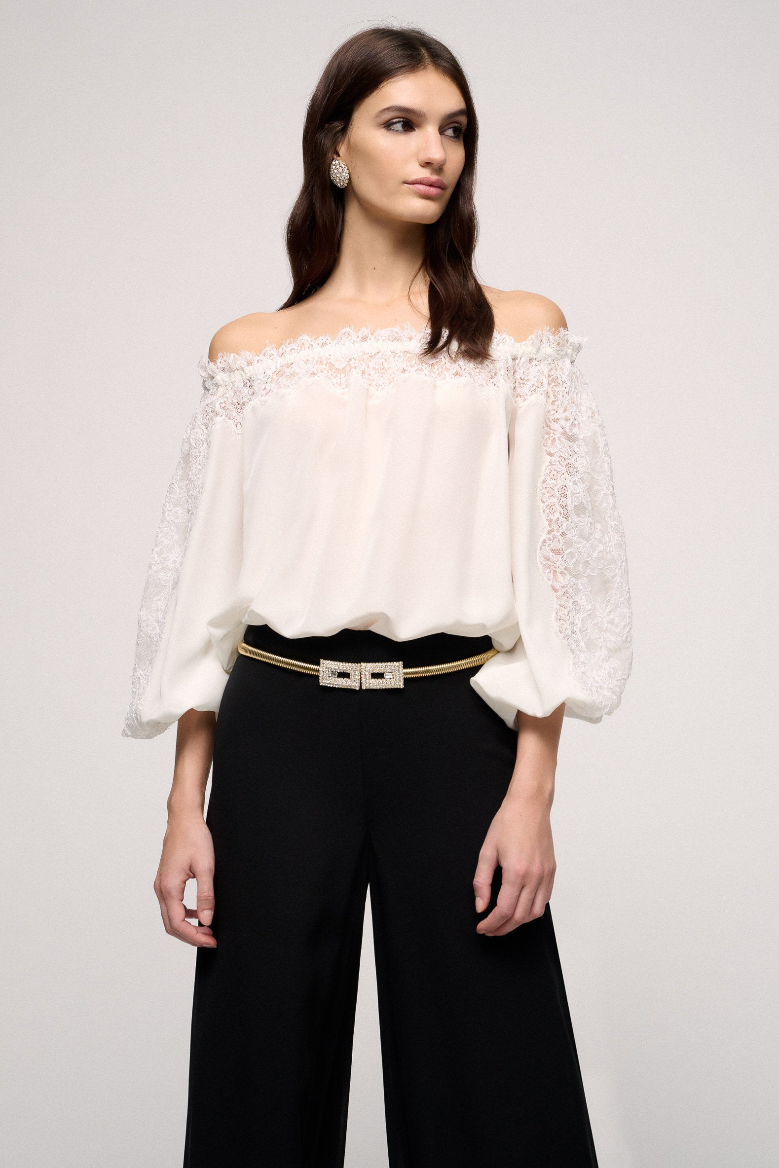 Silk Off The Shoulder Blouse_Balia_0202_05