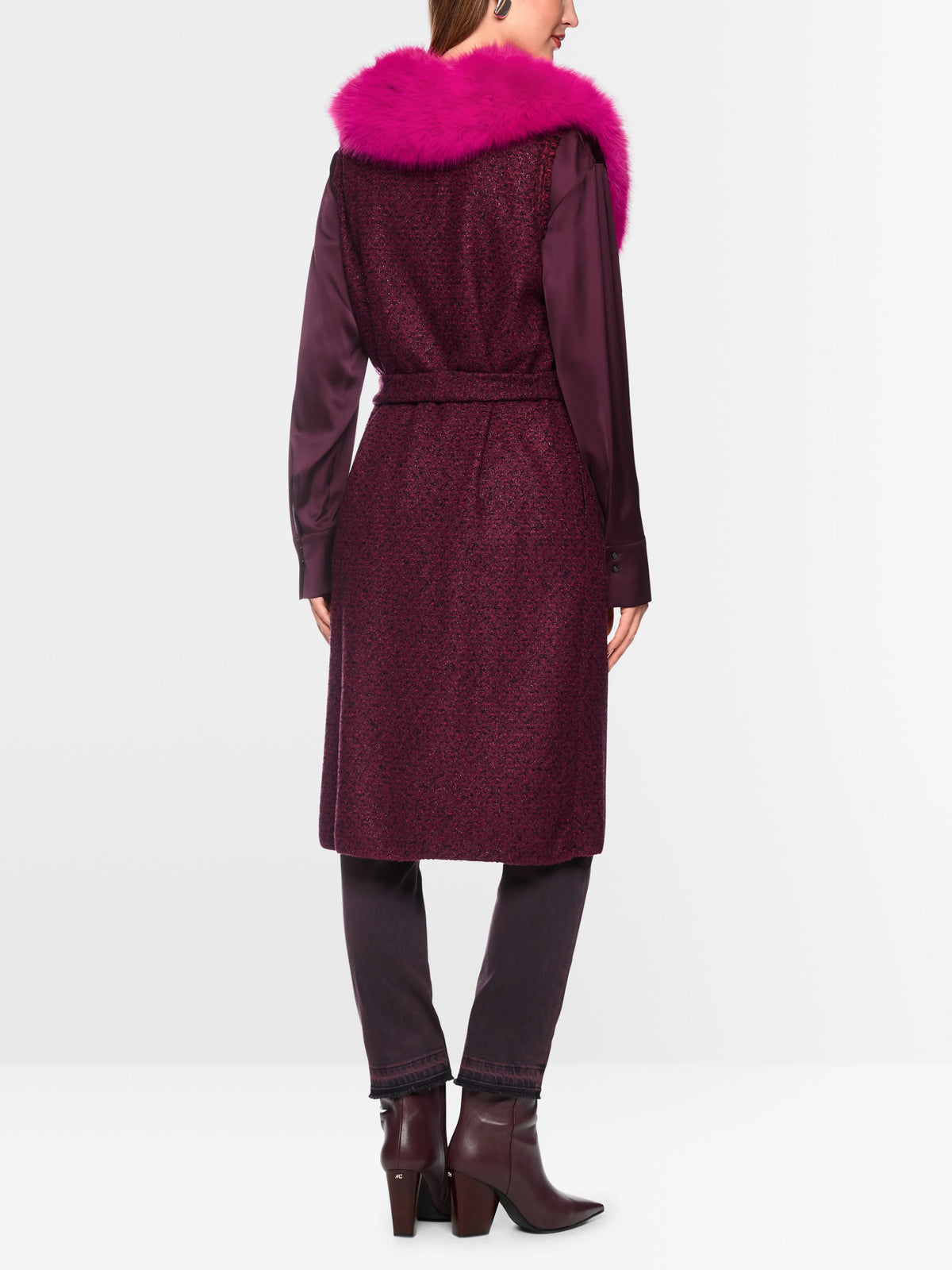 Marc Cain Winetasting Women ÔKnitted in GermanyÕ Long Waistcoat SKU: BC 37.06 M36_296 Image 02