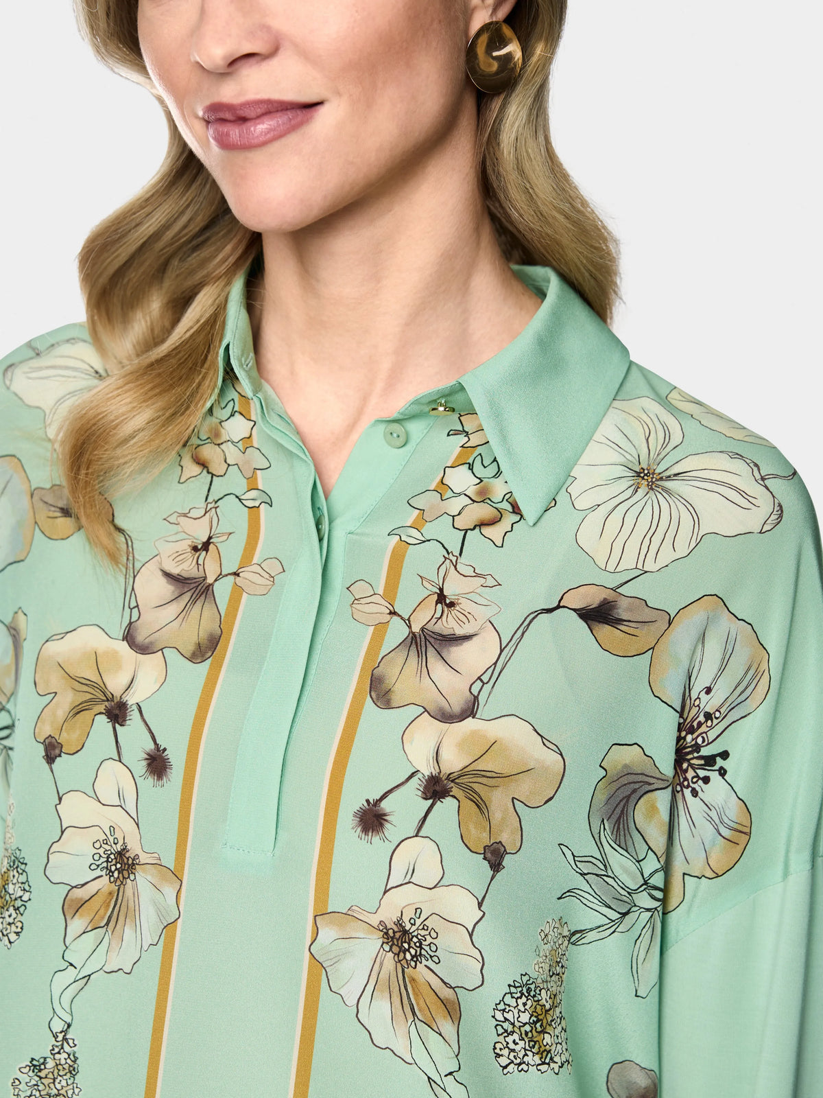 Marc Cain Silt Green Women Shirt Blouse in Blend of Materials SKU: BC 55.04 J43_505 Image 03