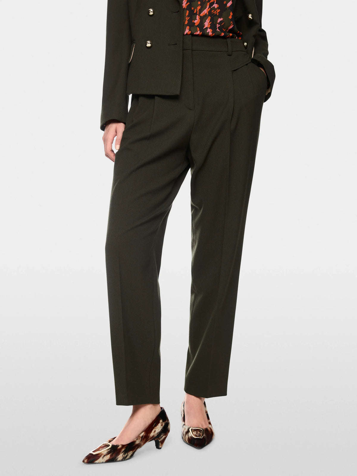 Marc Cain Forest Night New Women FAQUS Trousers with Crease SKU: BC 81.56 W29_599 Image 06