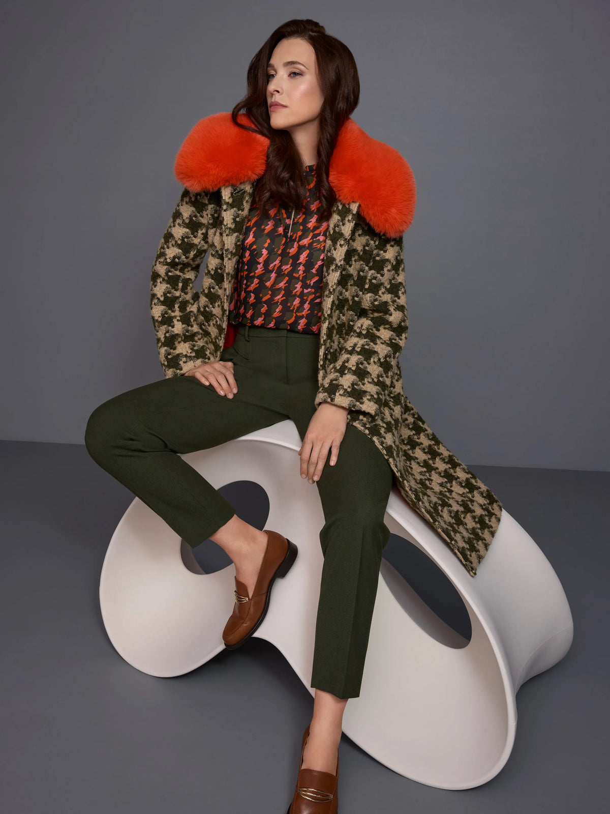 Marc Cain Forest Night New Women FAQUS Trousers with Crease SKU: BC 81.56 W29_599 Image 09
