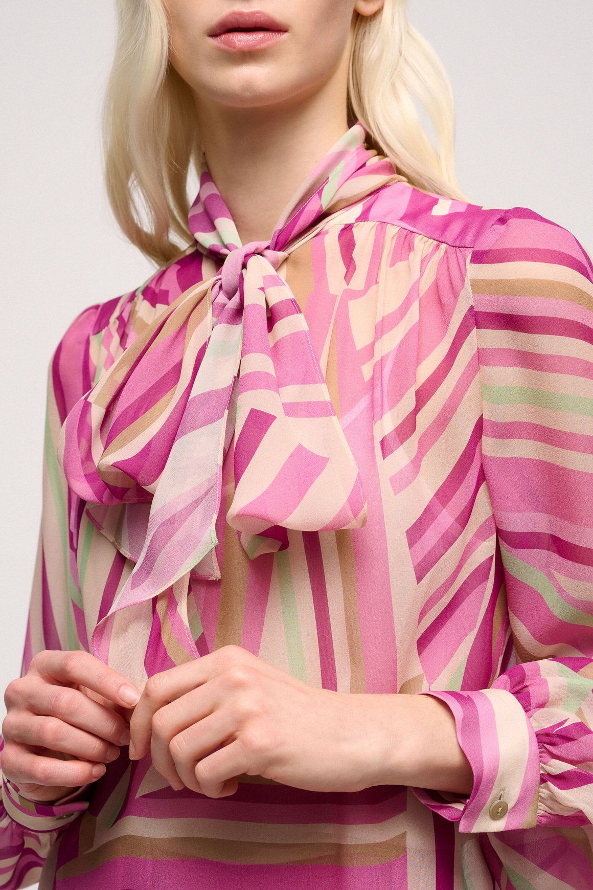 Optical Silk Shirt_Bertina_3524_03