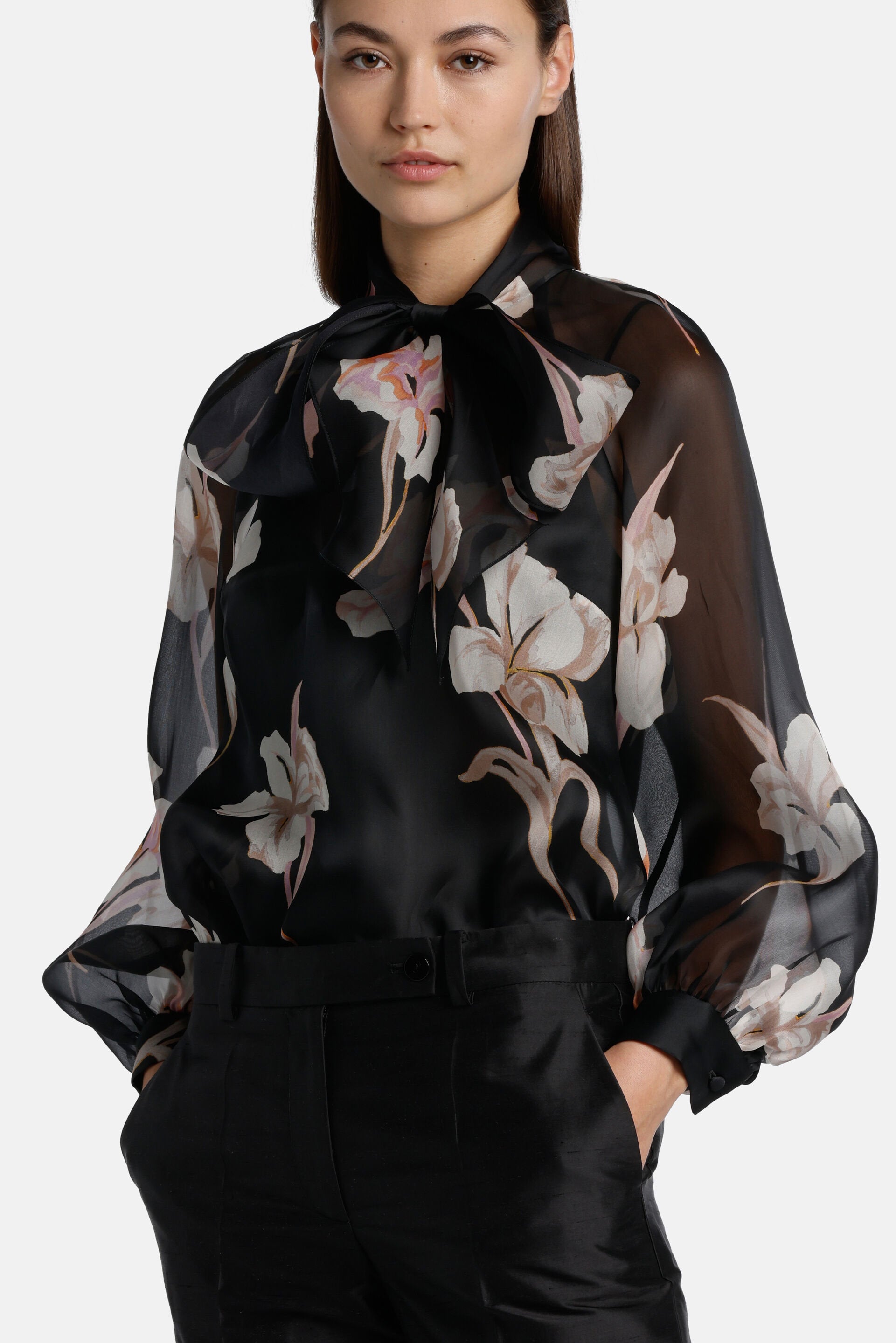 Luisa Spagnoli_Boboli Elegant Blouse_BOBOLI_4419_04