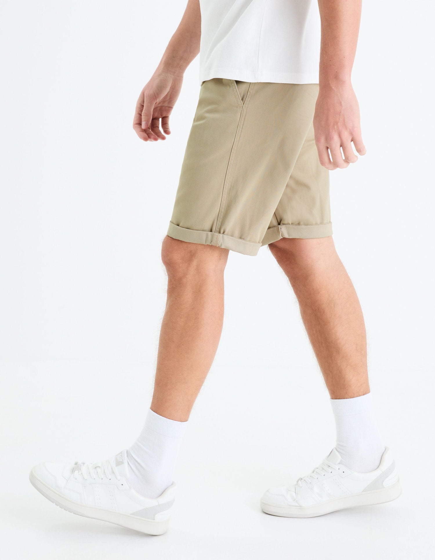 Plain Chino Bermuda Shorts In Stretch Cotton_BOCHINOBM_BEIGE MOYEN_05