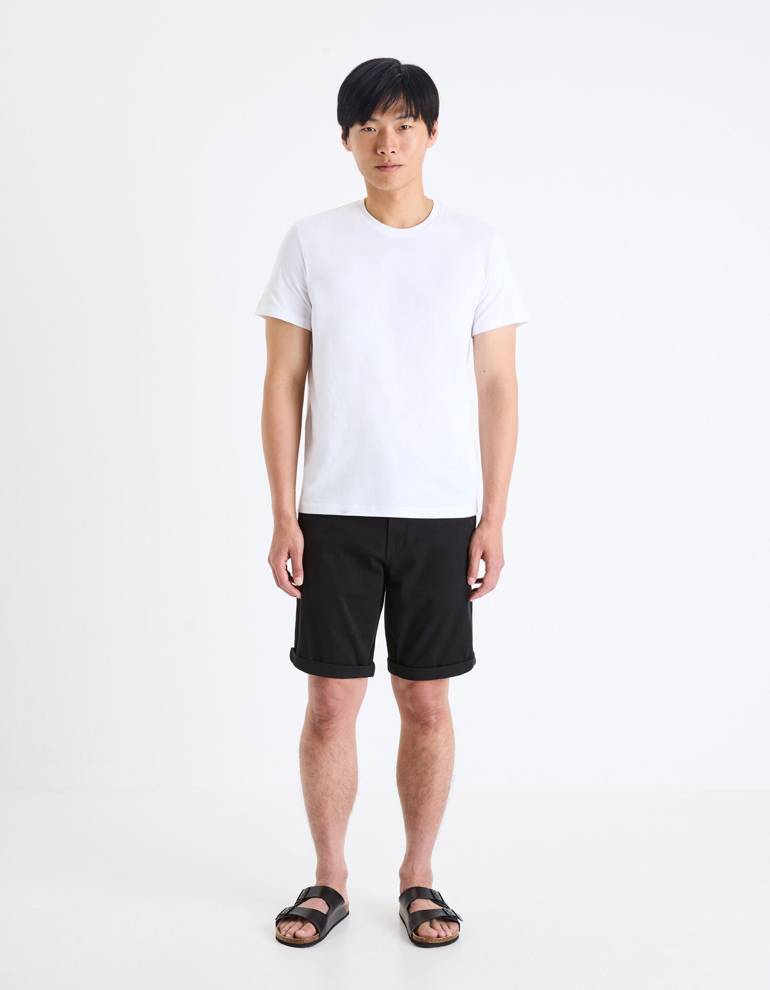 Plain Chino Bermuda Shorts In Stretch Cotton_BOCHINOBM_BLACK_03