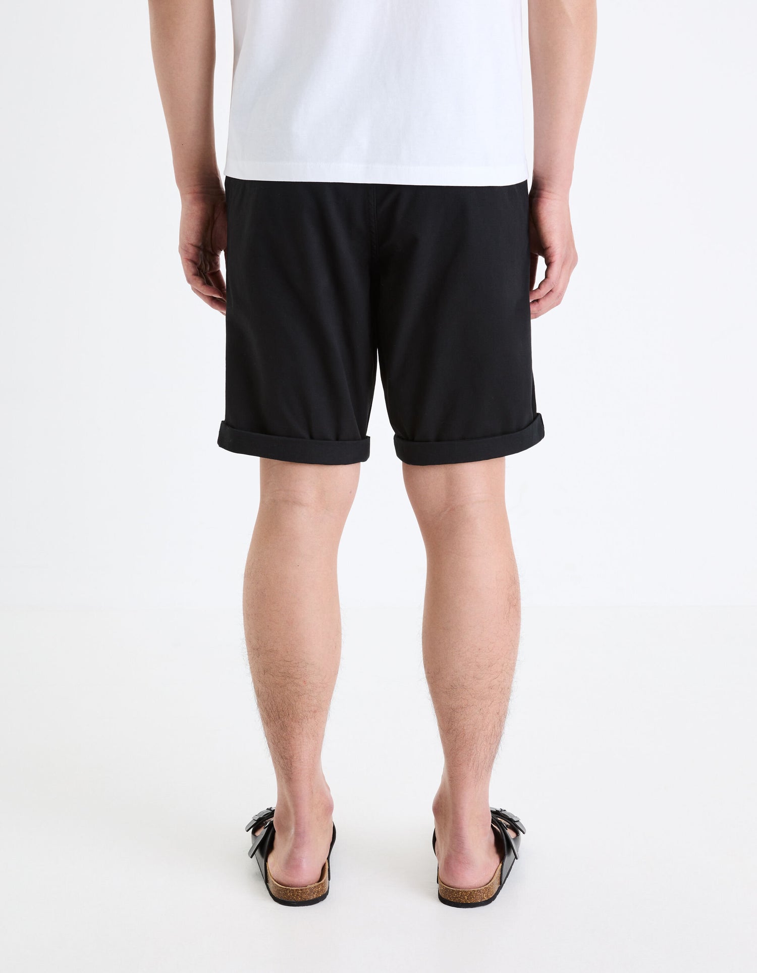 Plain Chino Bermuda Shorts In Stretch Cotton_BOCHINOBM_BLACK_04