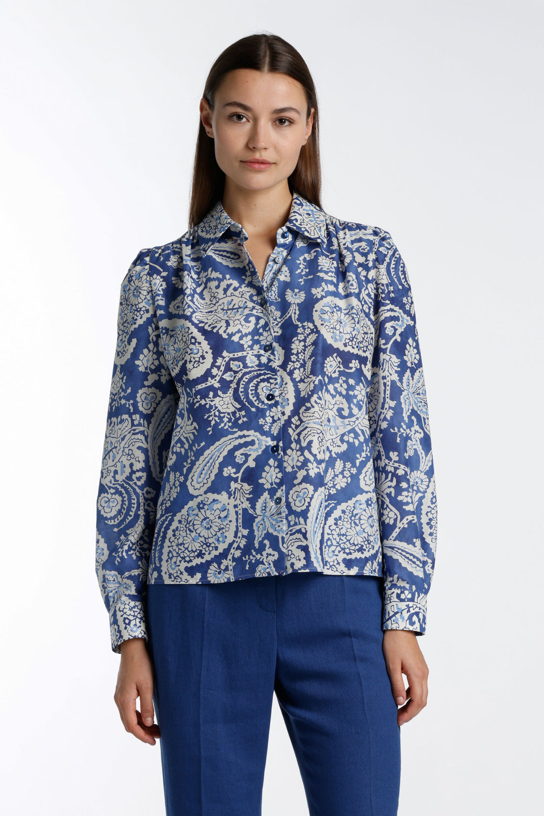 Luisa Spagnoli_Bonifico - Paisley Shirt_BONIFICO_3842_01