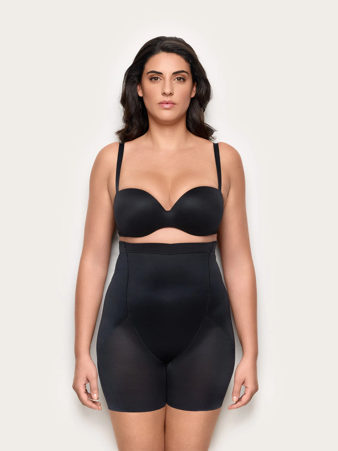 Yamamay_Black_High Waisted Shaping Shorts - Principessa_BPND99X007_072_02