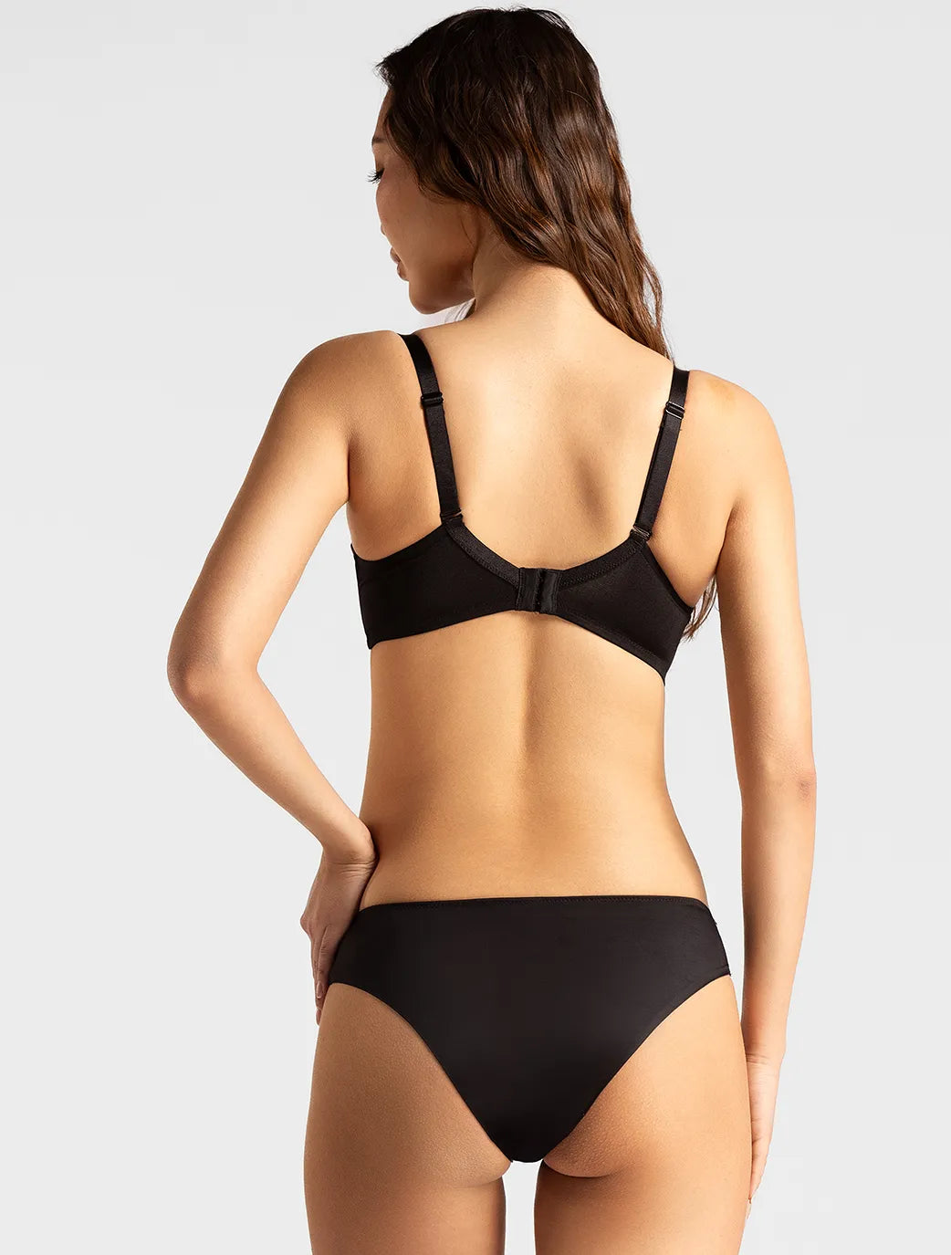 Marie France_Black_Bra Calen in Different Cup Sizes_BRCALEN_Black_04