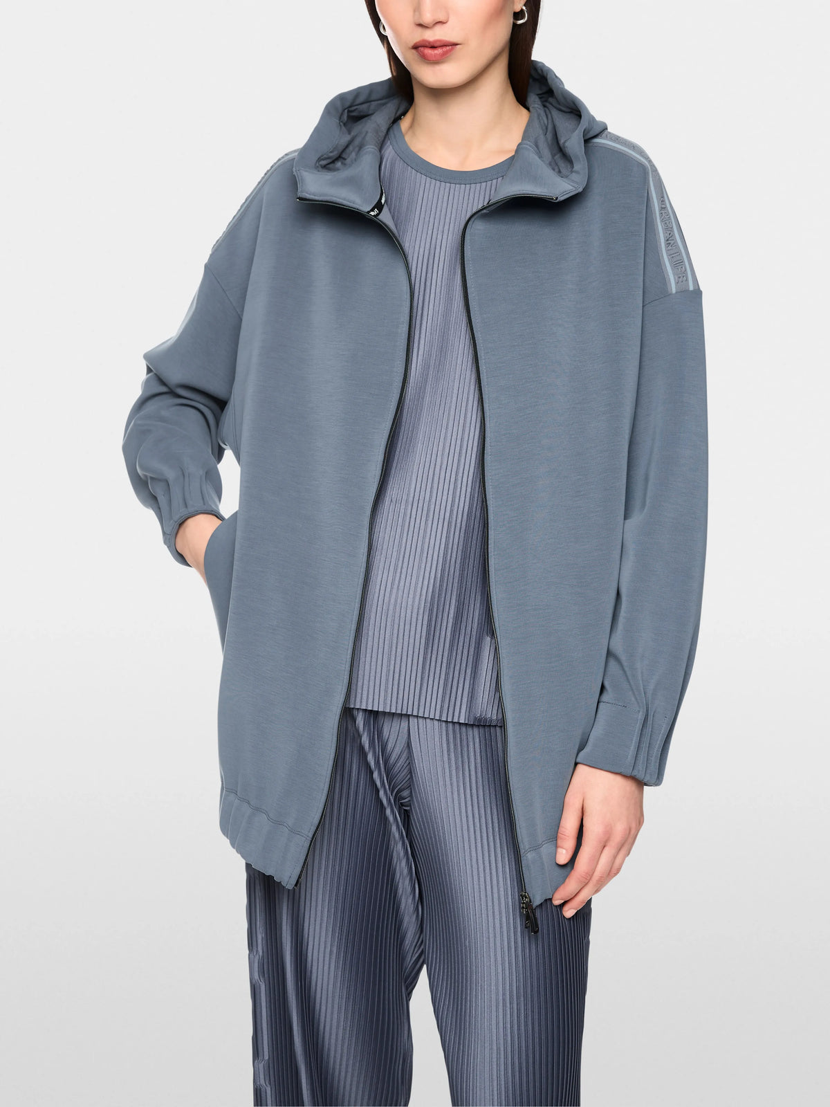 Marc Cain Grisaille Women Oversized Jersey Jacket SKU: BS 31.11 J08_380 Image 05