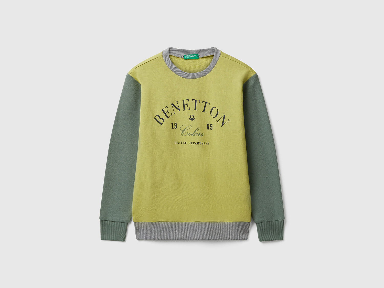 Benetton_Olive Green_Cotton Tracksuit with Logo_C10PZ-CF01PS_903_02