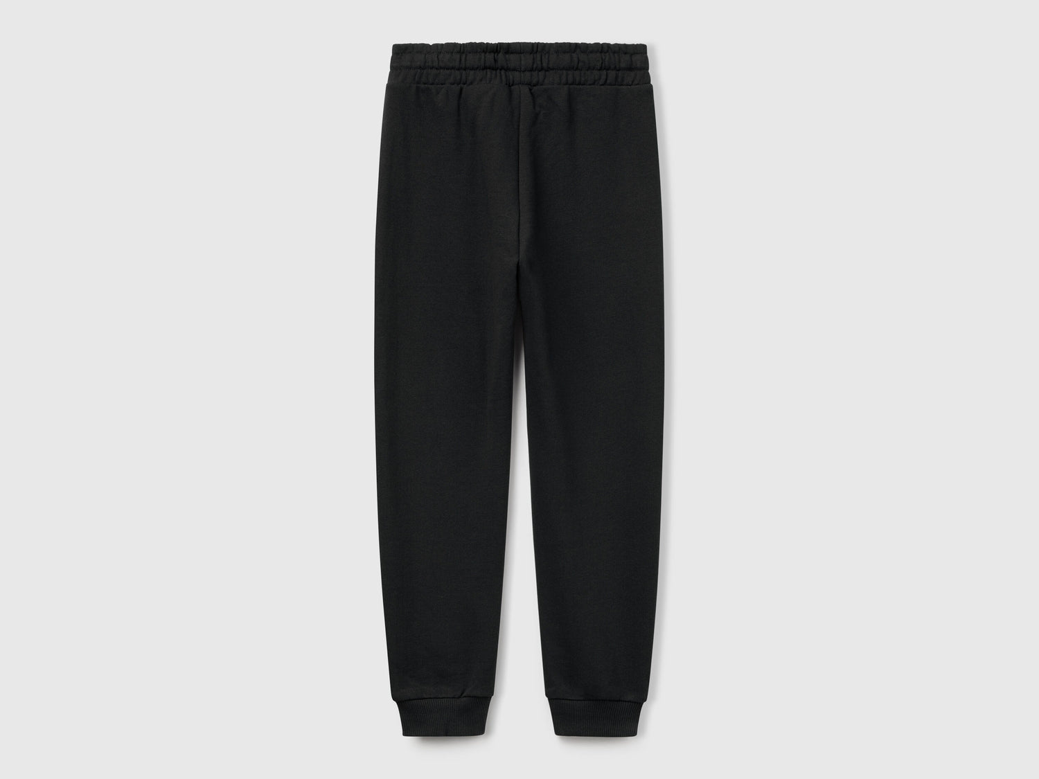 Benetton_Black_Tracksuit with Glittery Logo Print_C10Q0-CF02HS_100_06