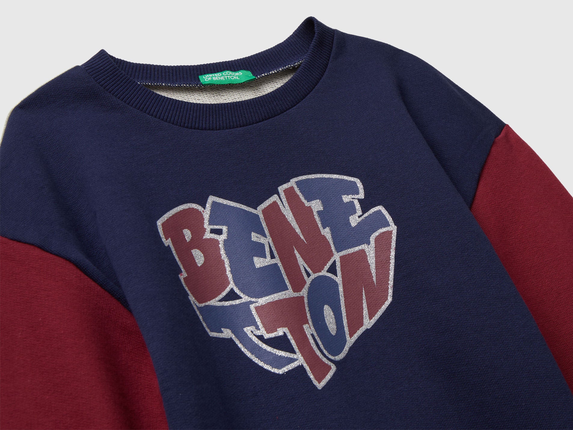 Benetton_Dark Blue_Tracksuit with Glittery Logo Print_C10Q0-CF02HS_903_04