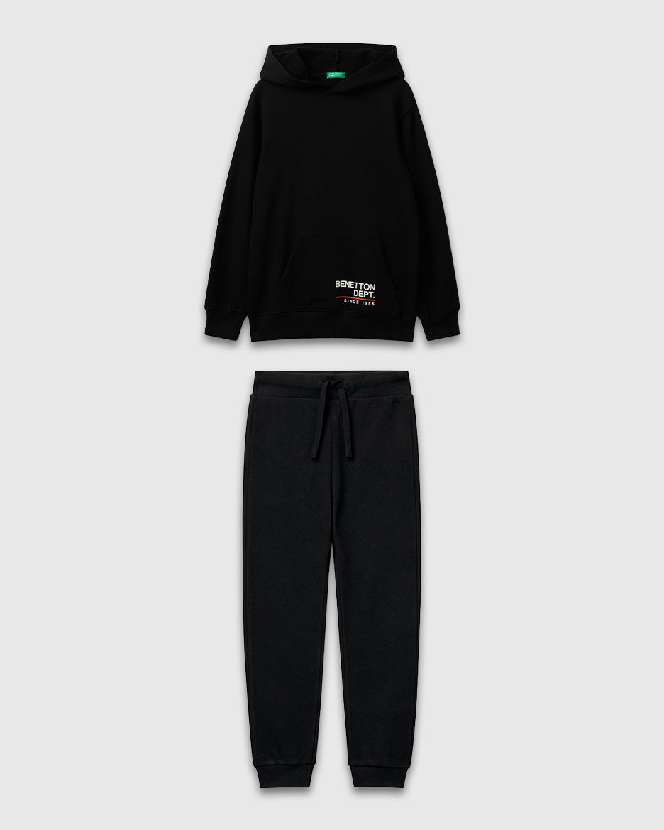 Benetton_Black_Tracksuit in Pure Cotton_C204V-CF01PS_100_01