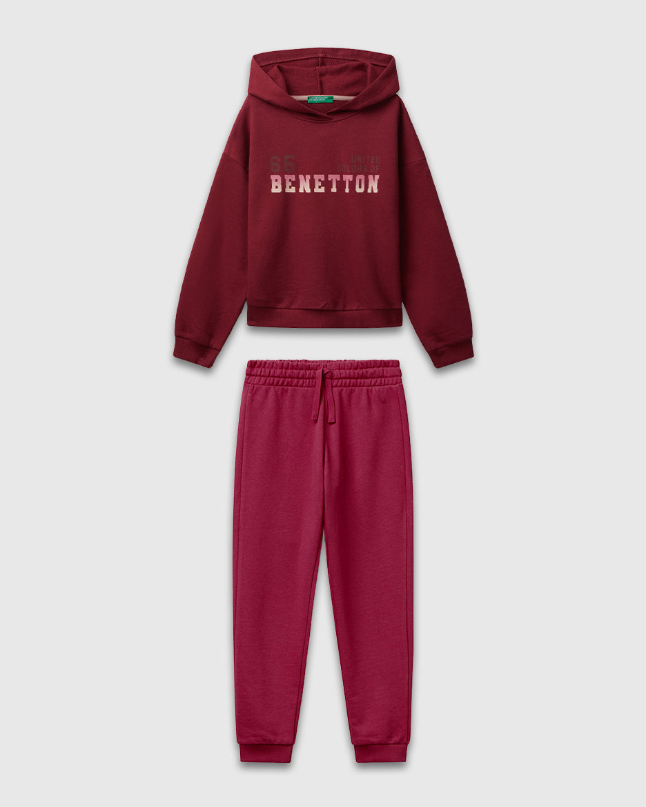 Benetton_Burgundy_Tracksuit with Print_C204W-CF02HS_236_01