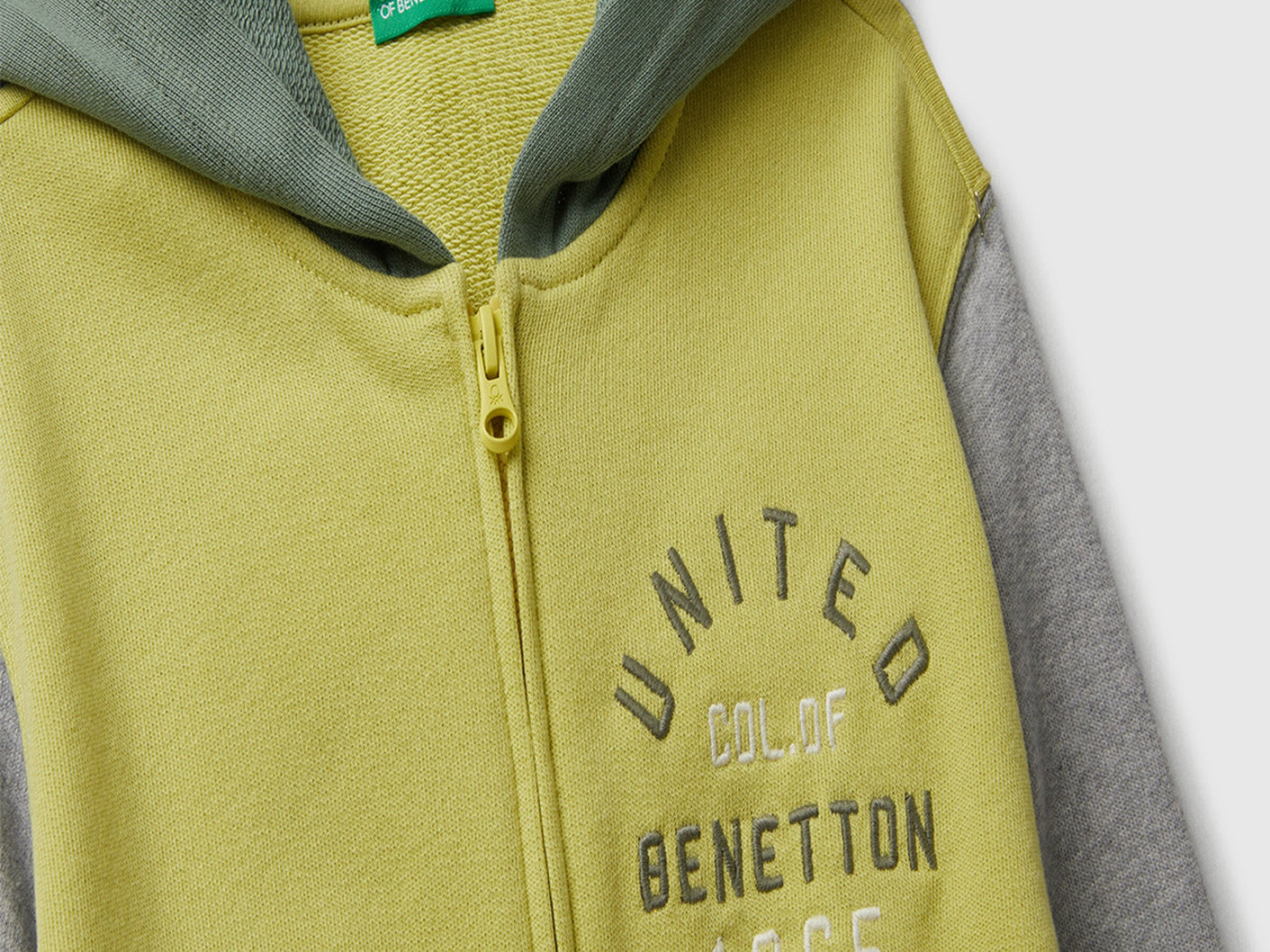 Benetton_Olive Green_Zip-Up Tracksuit_C505C-CF058S_903_05
