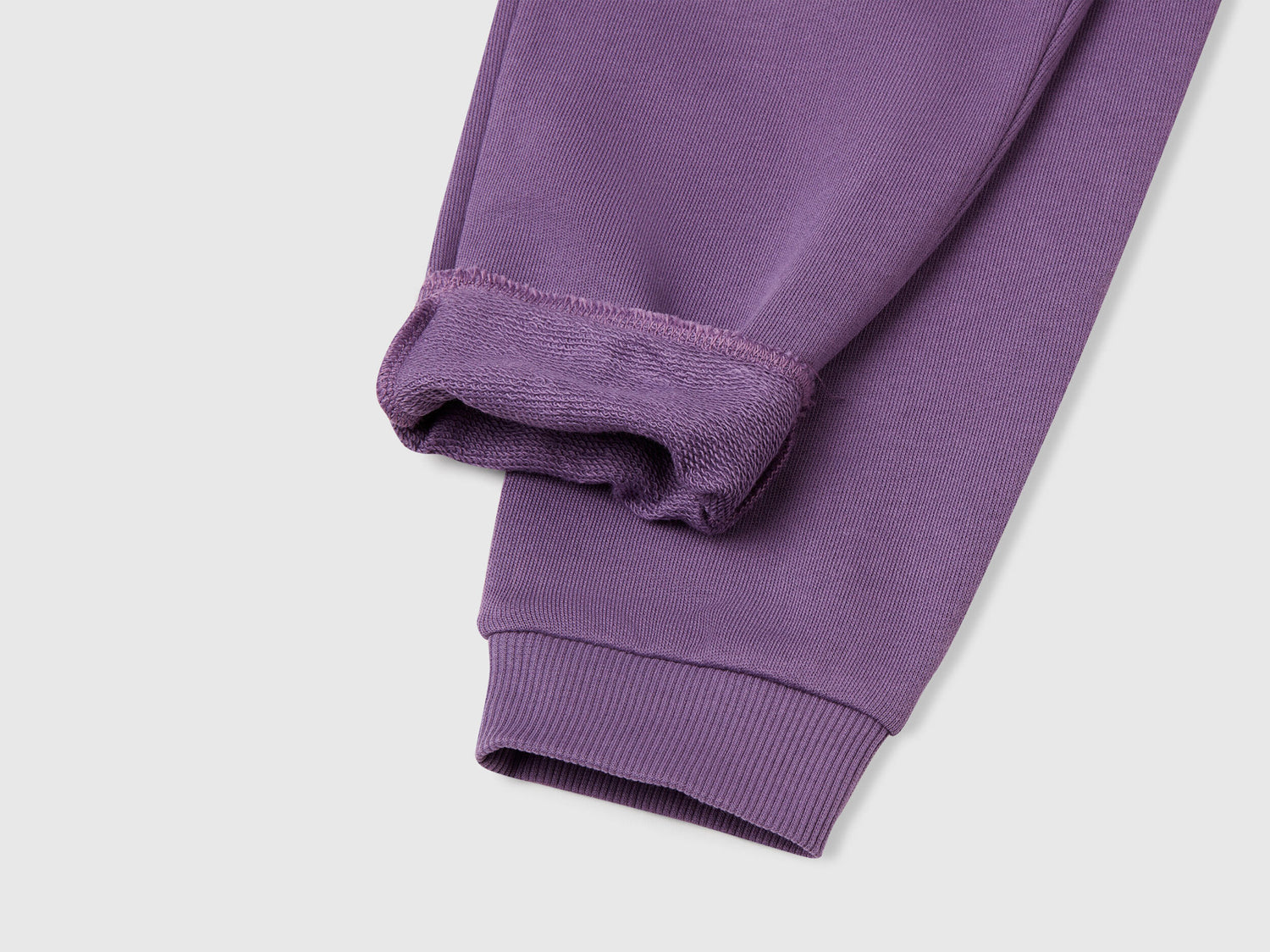 Benetton_Lavender_Zip-Up Tracksuit with Print_C505D-CF02HS_902_07